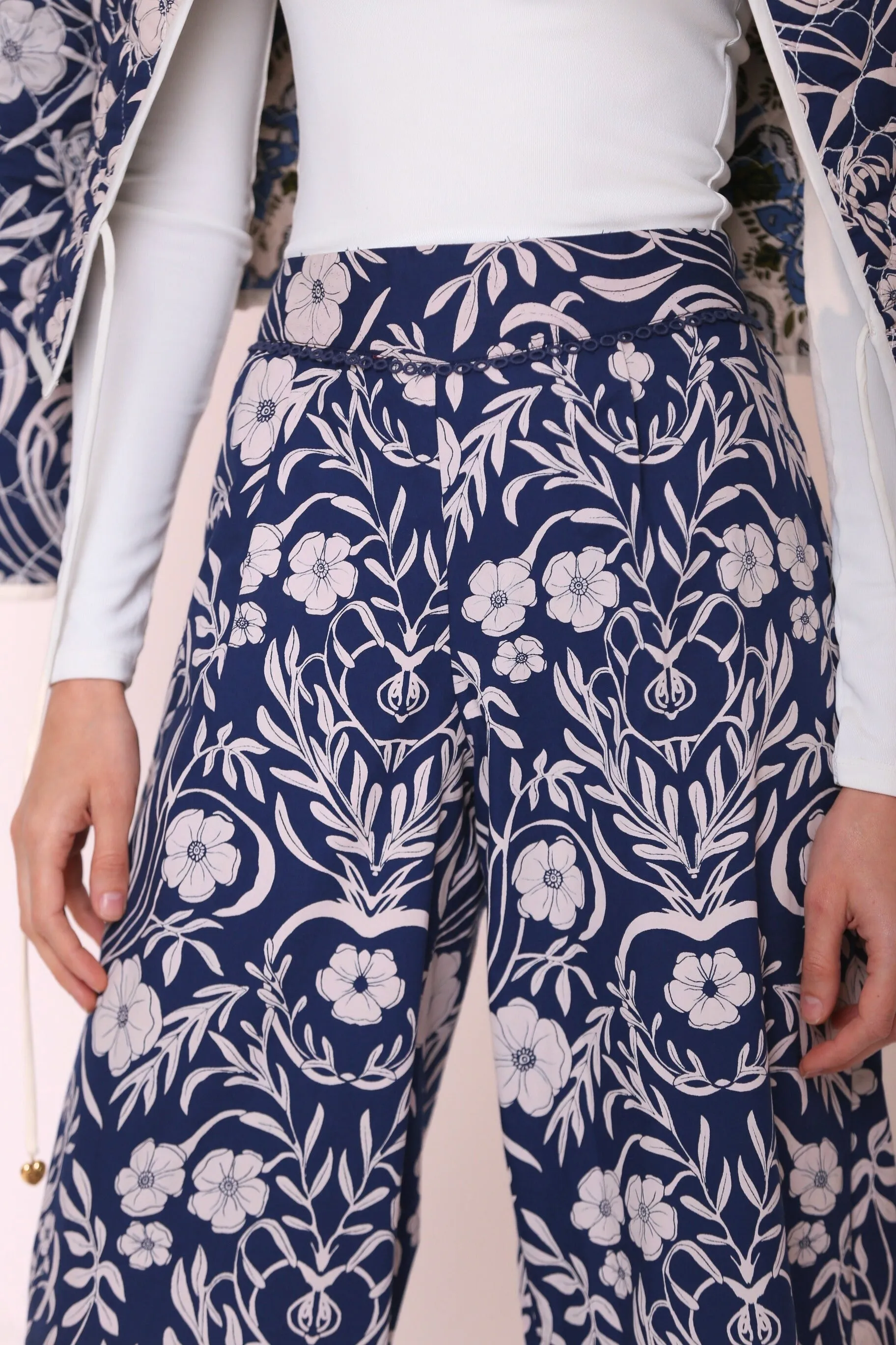 1720 Teresa Pants