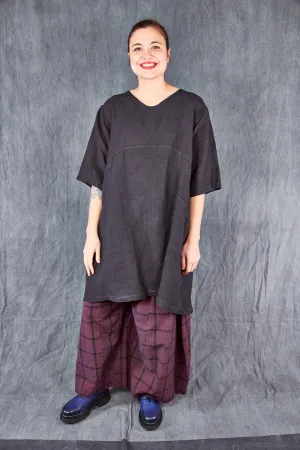 2257-OV Century Tunic Black-U