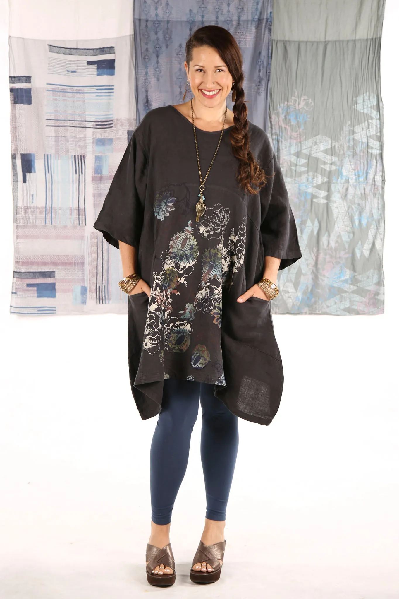 2257-OV Century Tunic-Soft Black-Printed