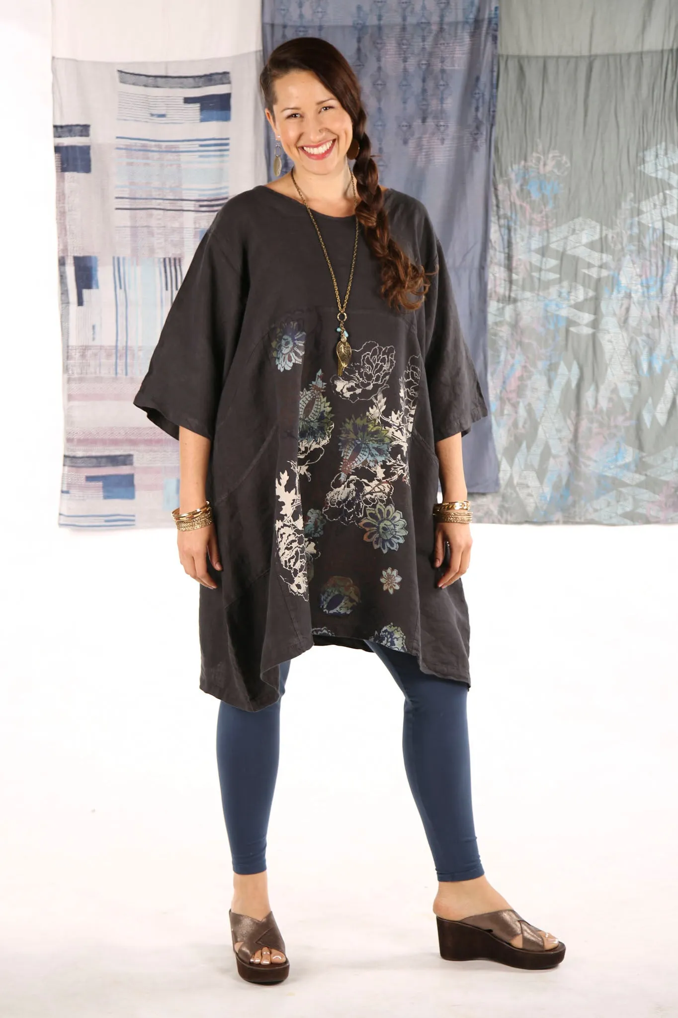 2257-OV Century Tunic-Soft Black-Printed
