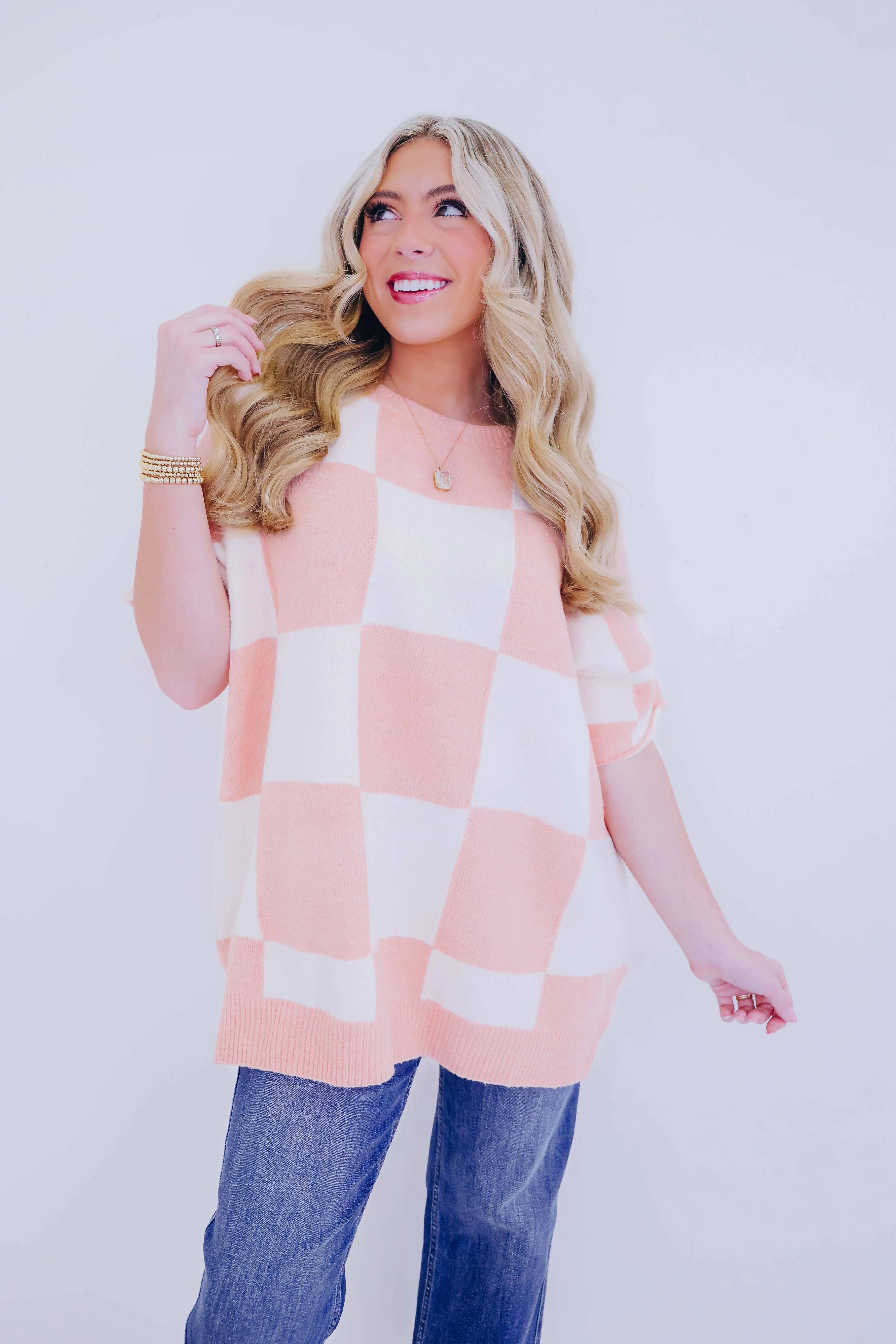 A Bit Checkered Short Sleeve Sweater - 2 Colors
