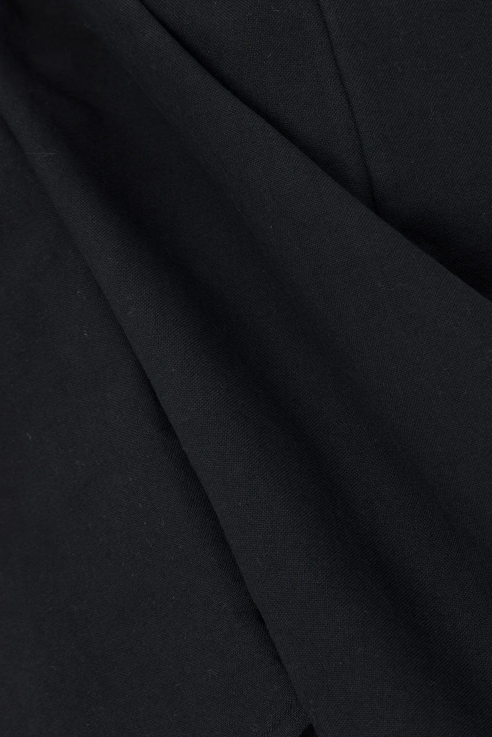 Akel Shorts - Black