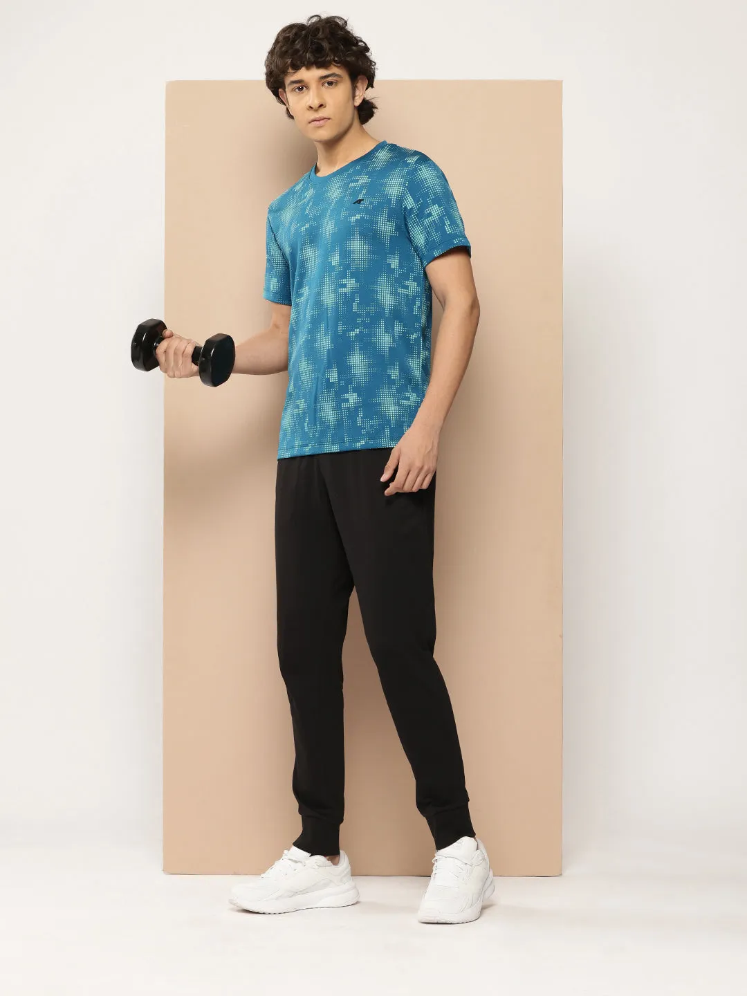 Alcis Men Printed Slim Fit T-shirt