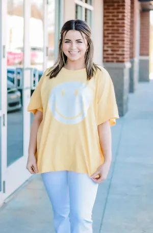 Always Something to Smile About Tee in Buttercup