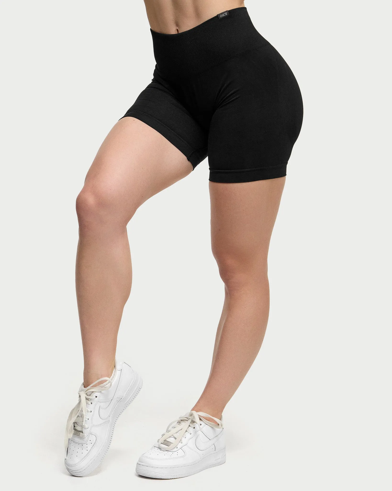 Appearance Contour Seamless Shorts (Outlet)