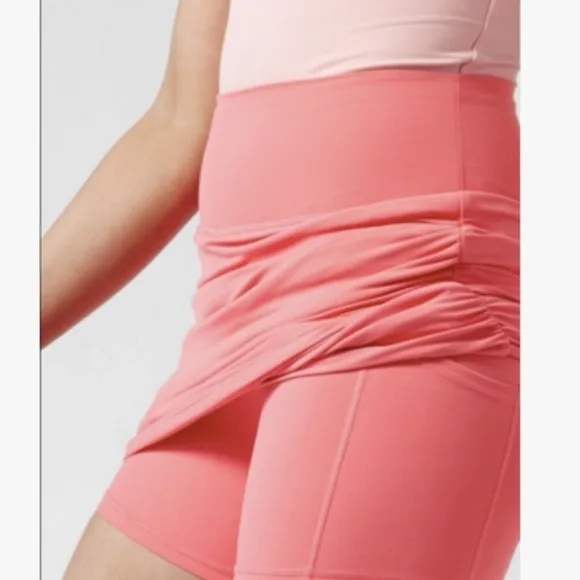 Athleta Transcend Skort coral petal pink size XS