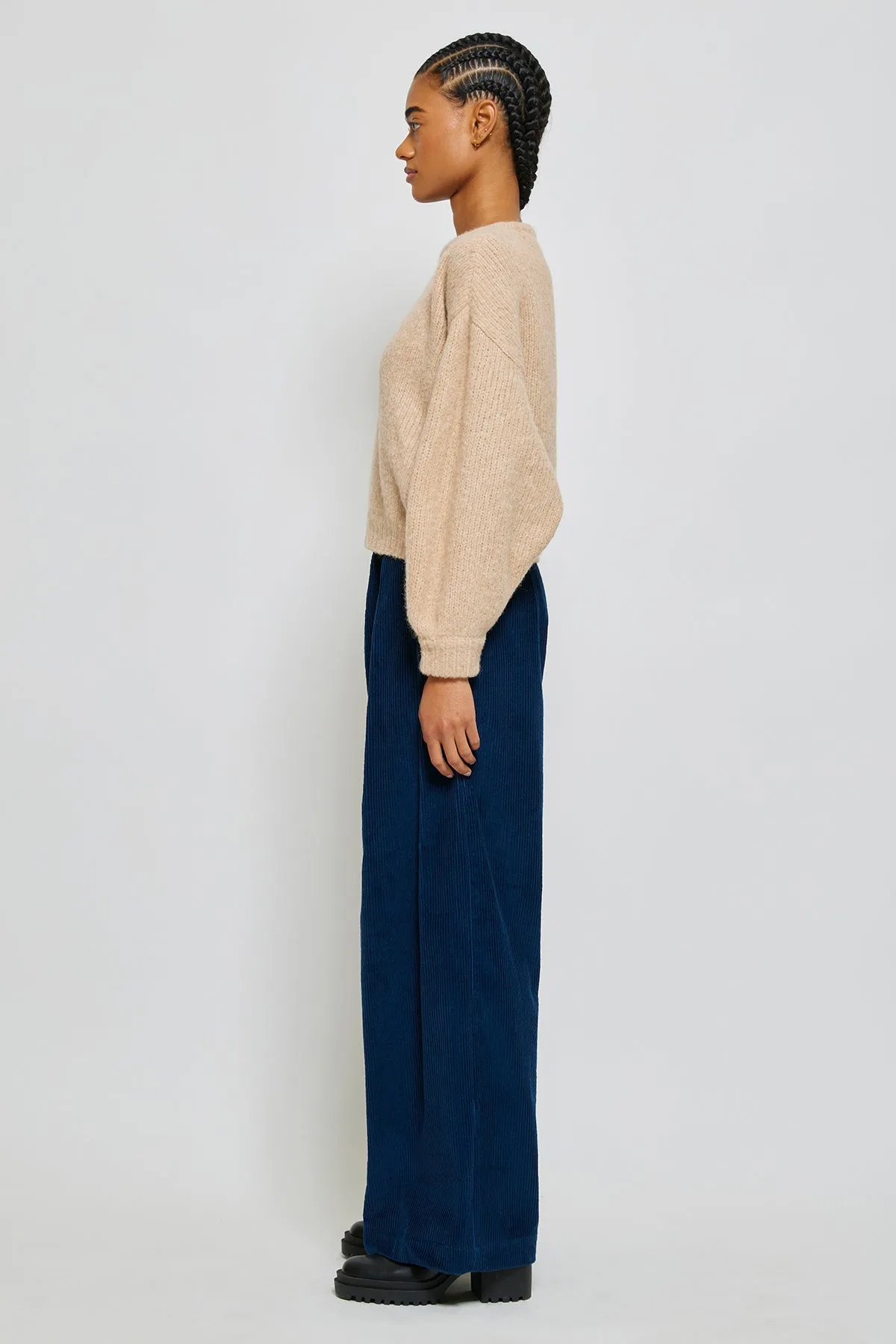BALLOON SLEEVE SWEATER
