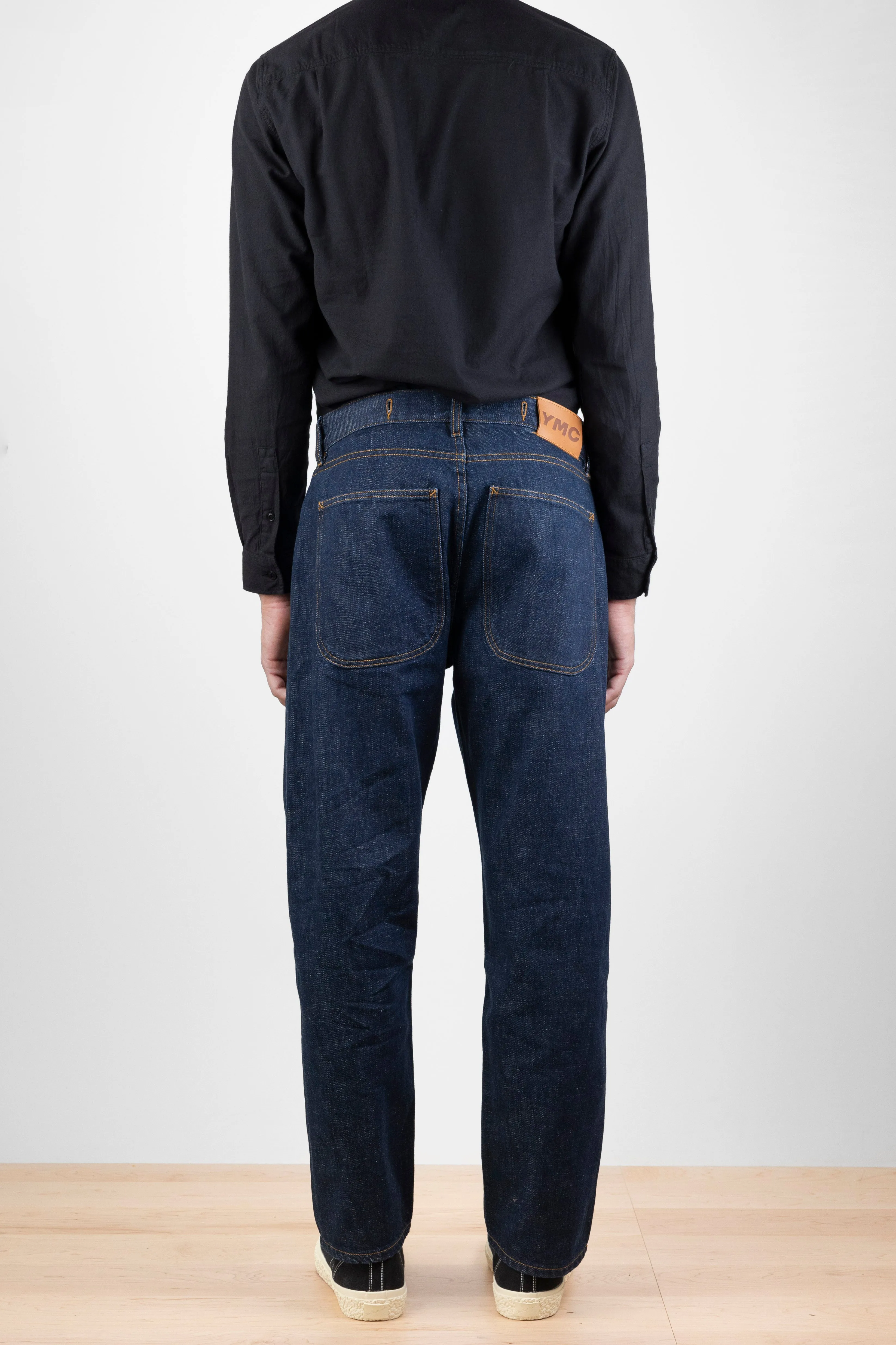 Bez Jean, Indigo