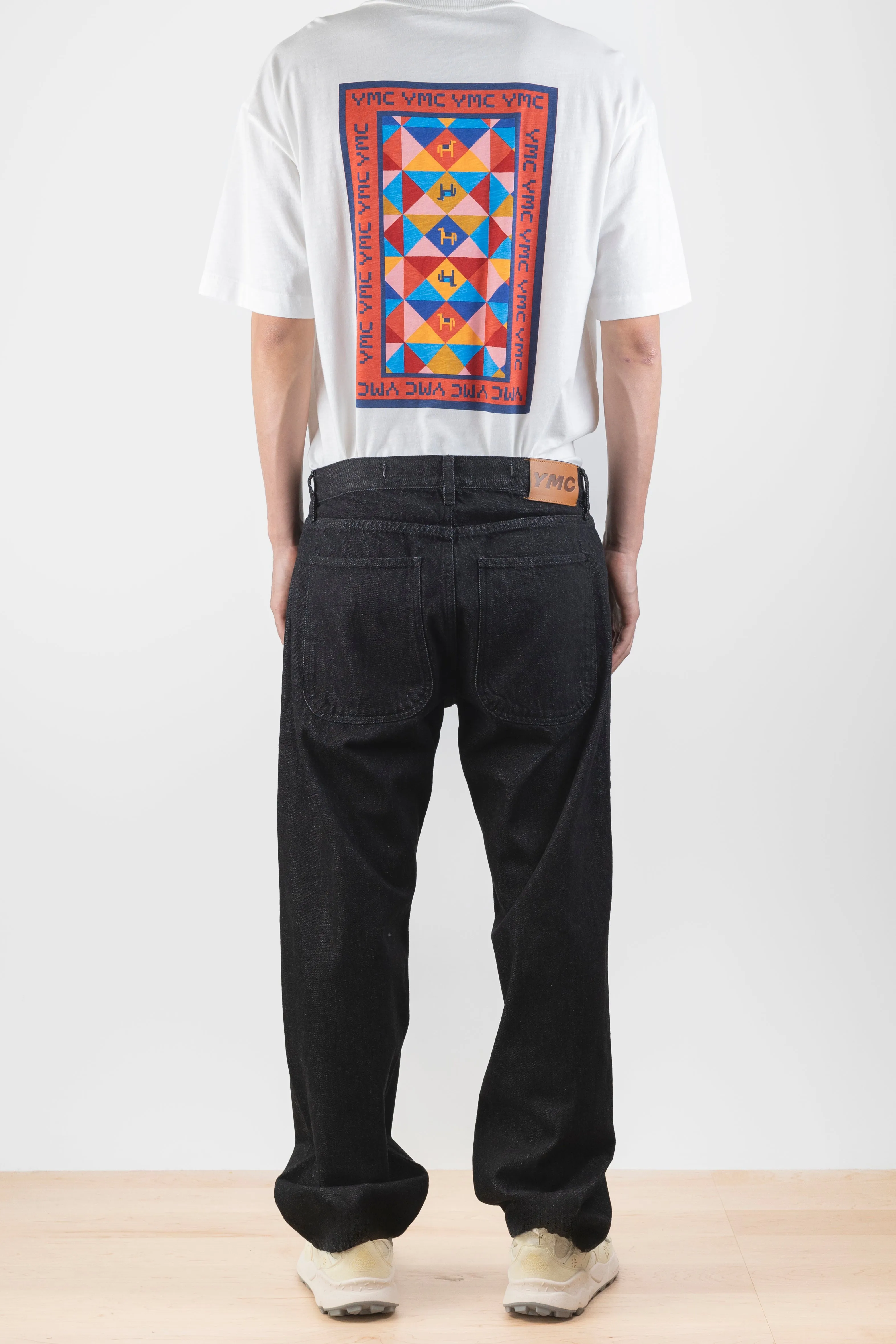Bez Jeans