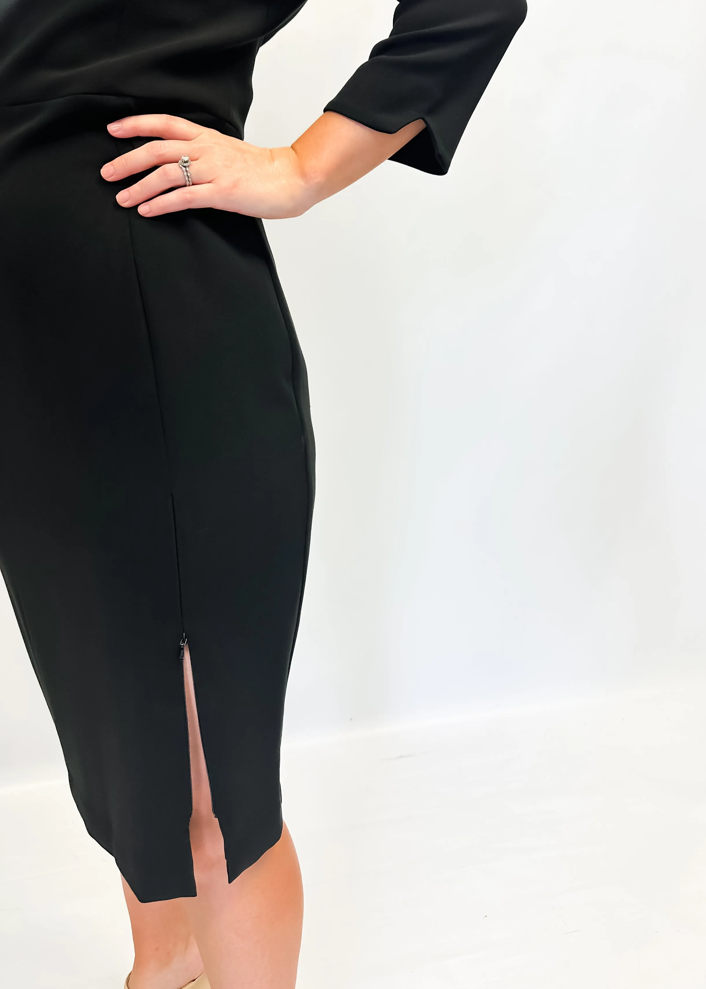 Black Halo Marissa Sheath - Black