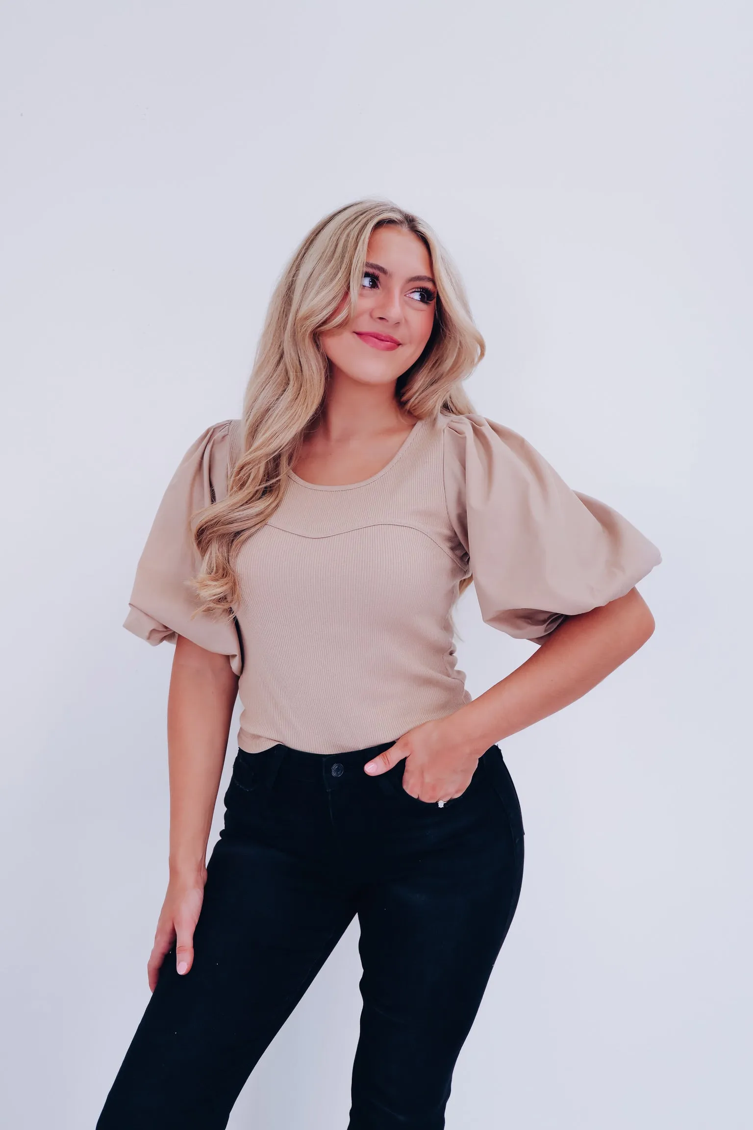 Brielle Bubble Sleeve Crop Top - Beige