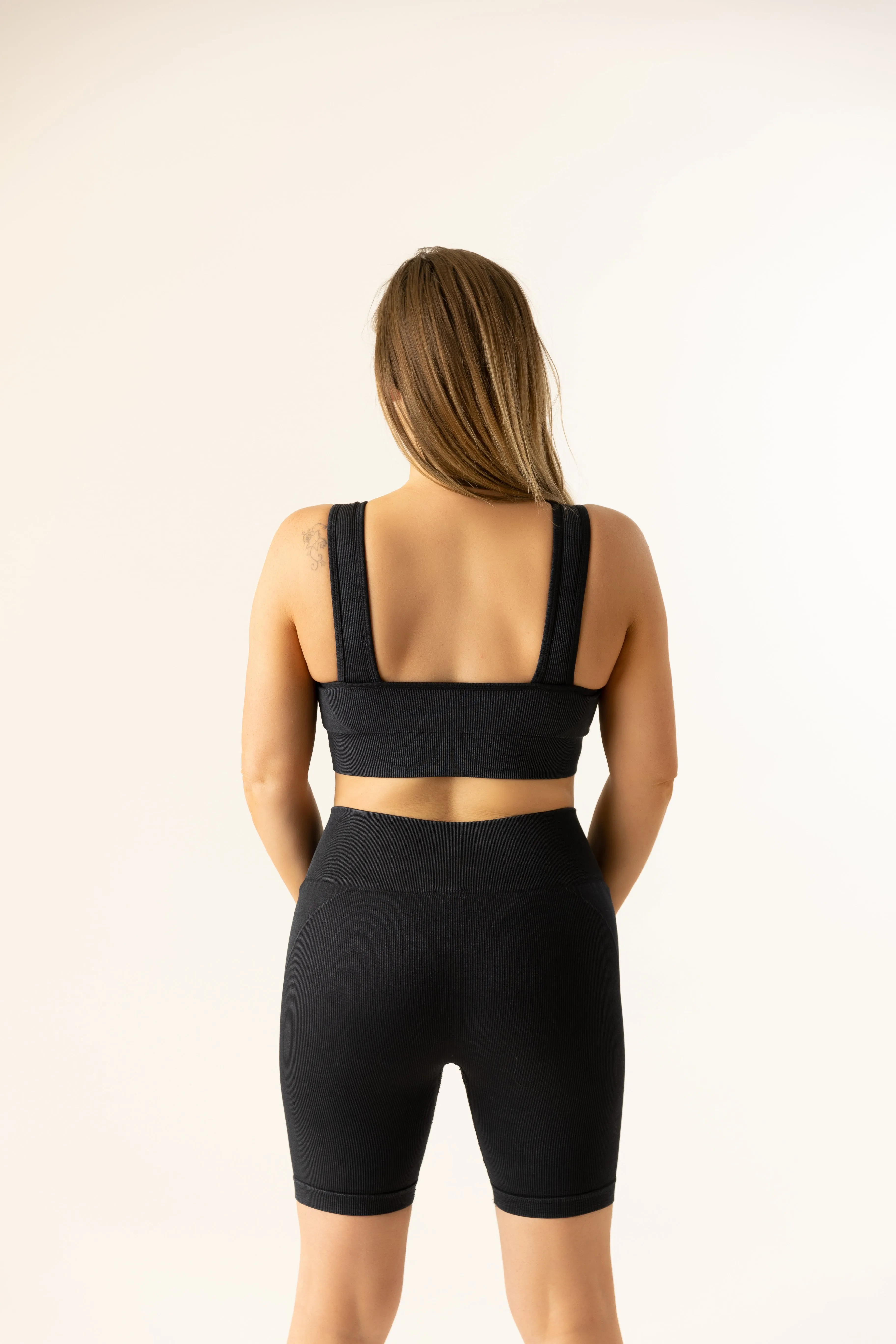 Carisa Ribbed Biker Short