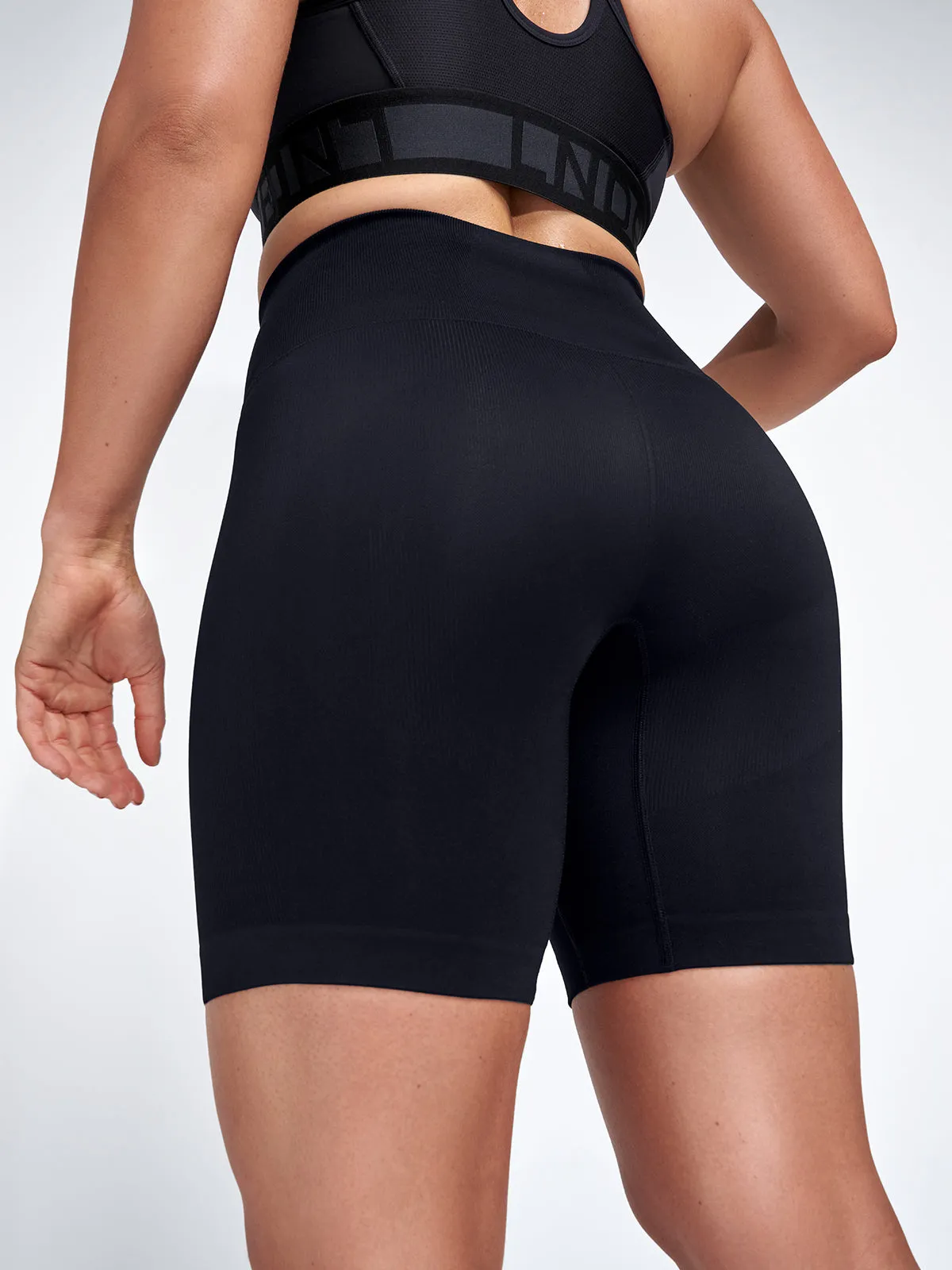 CHISEL 8" Bike Short Black