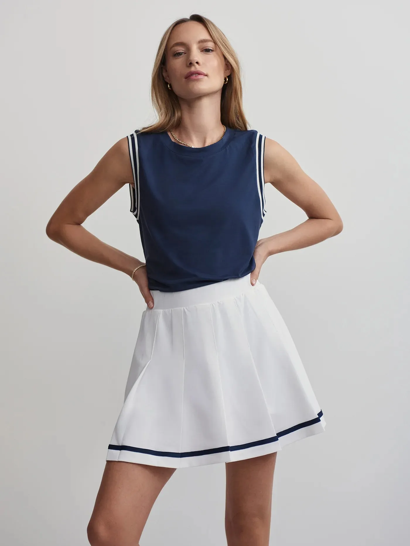 Clarendon High-Rise Skort 16"