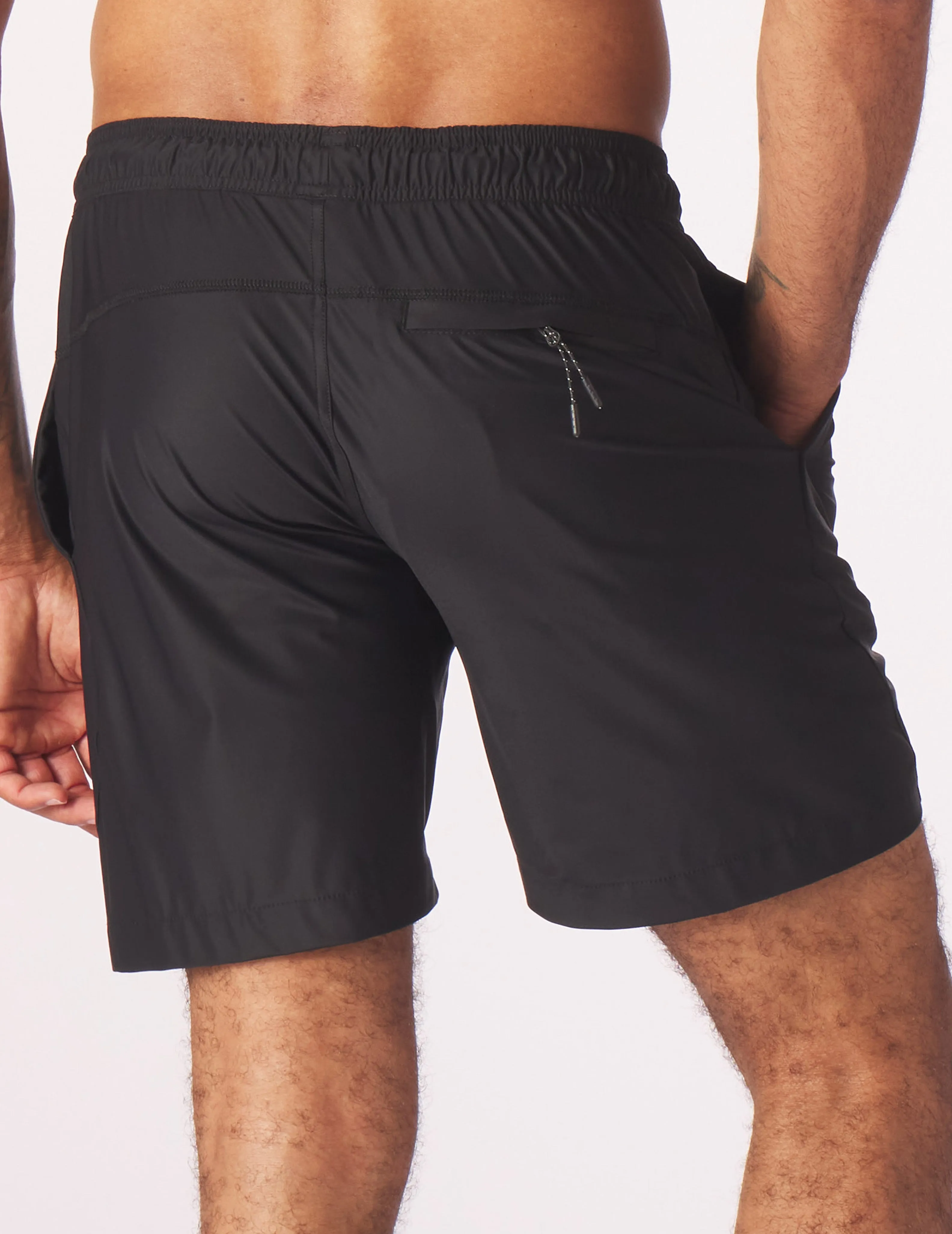 Court Short 7.5": Black