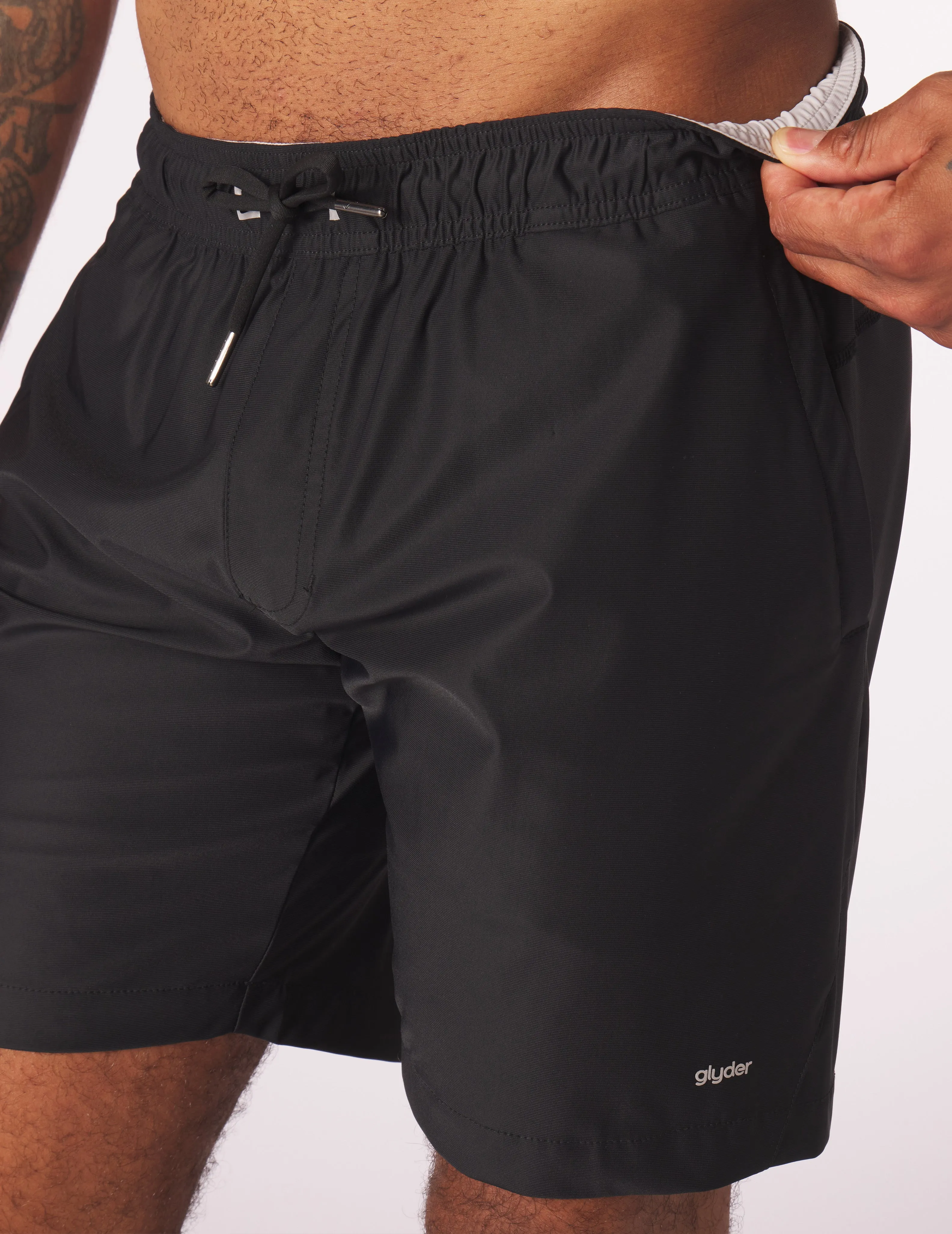 Court Short 7.5": Black