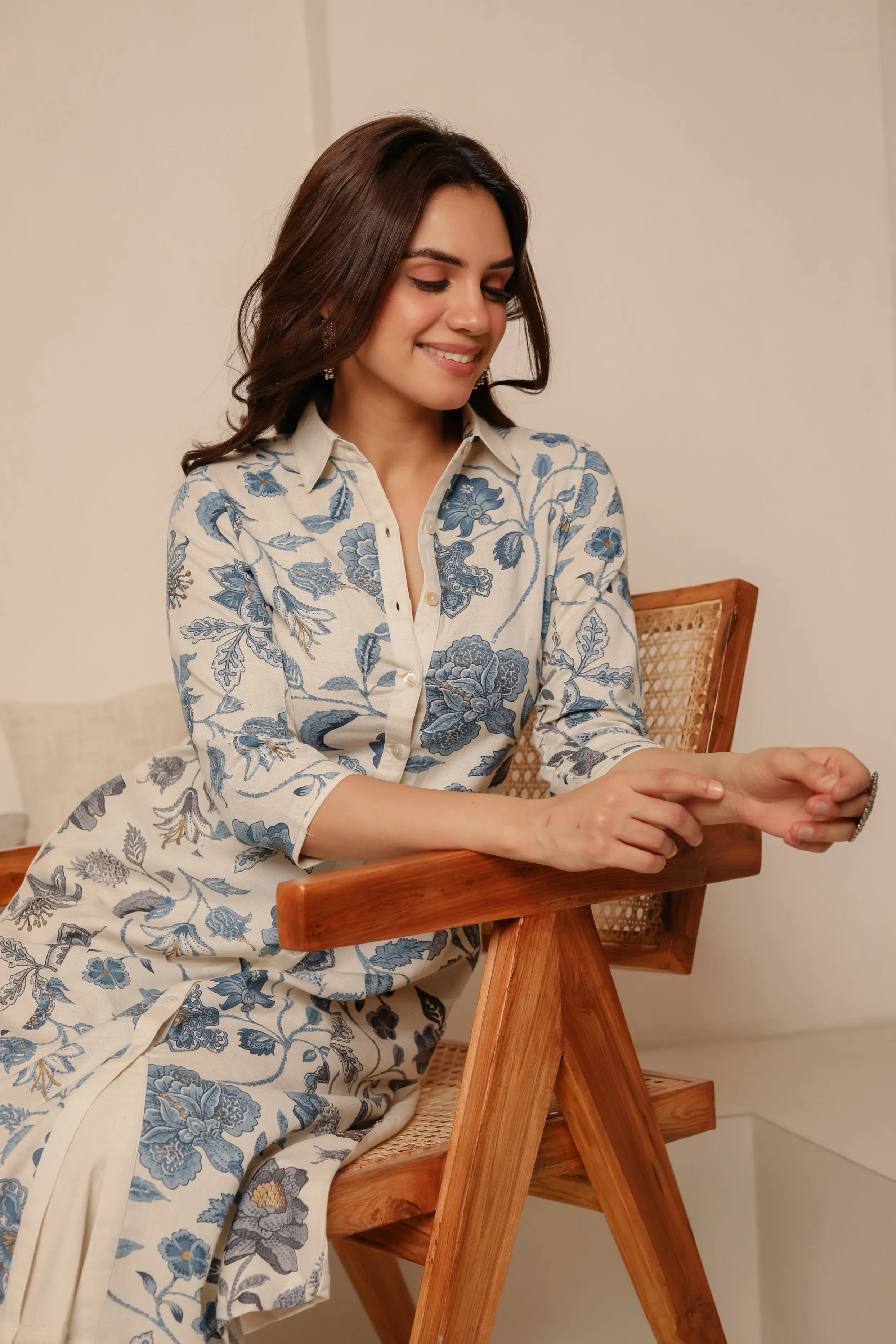 Cream With Blue Cotton Flex Ready-To-Wear A-Line Woven Kurta With Pant