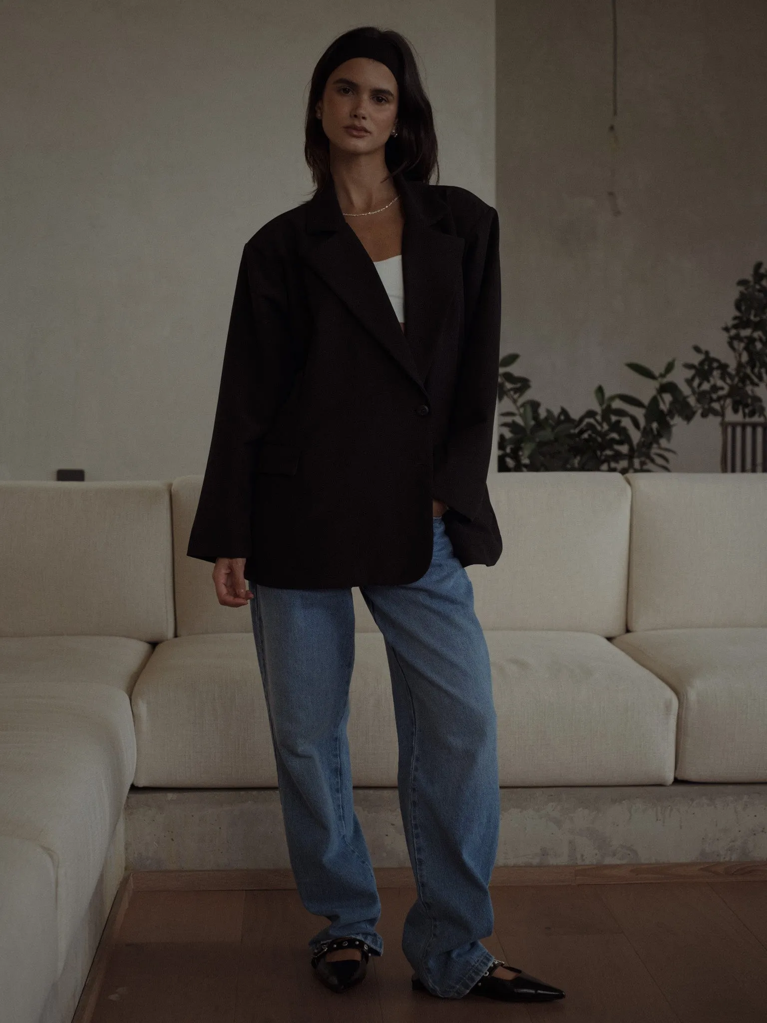 CROSS FRONT BIG BLAZER - BLACK