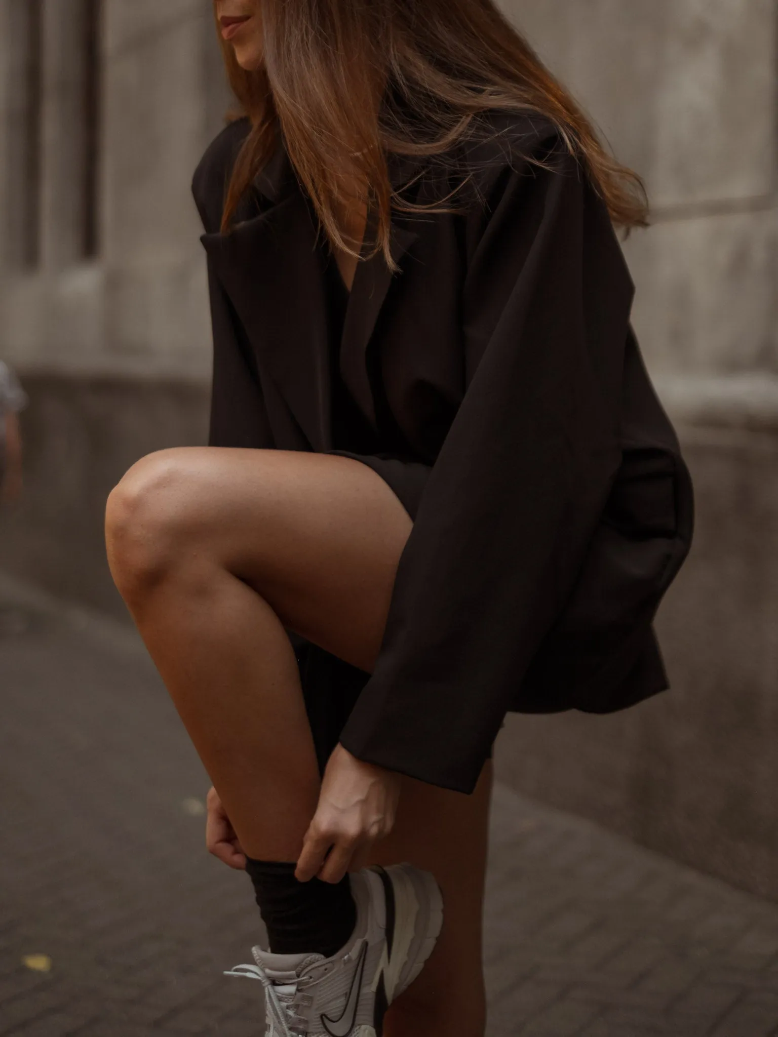 CROSS FRONT BIG BLAZER - BLACK
