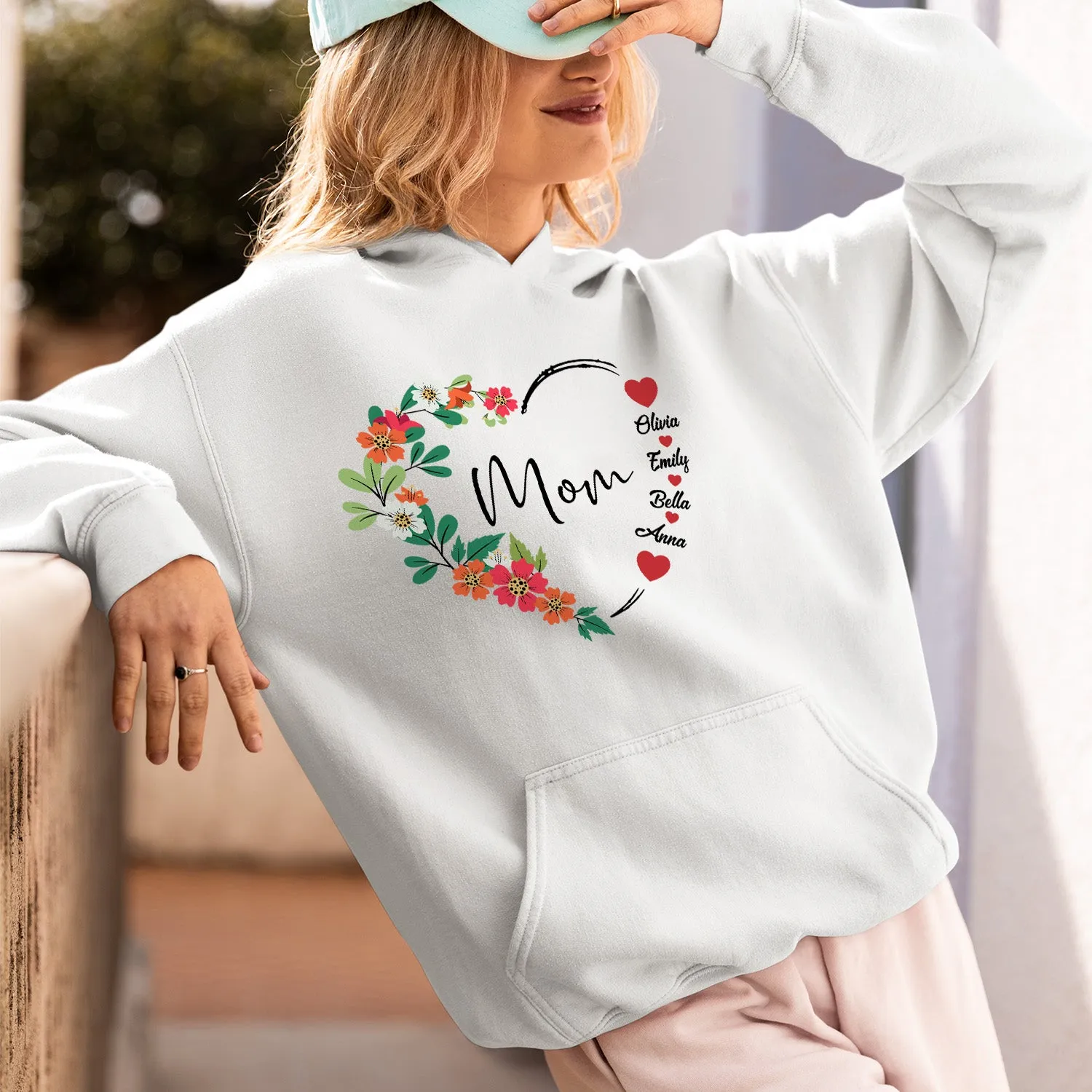 Custom Mom with Kids Names Shirt, Custom Gigi Heart Sweatshirt, Personalized Family T-Shirt, Your Name Floral Heart Sweater, Mama Shirt, Mom Shirt, Mother's Day Gift, Happy Mother’s Day