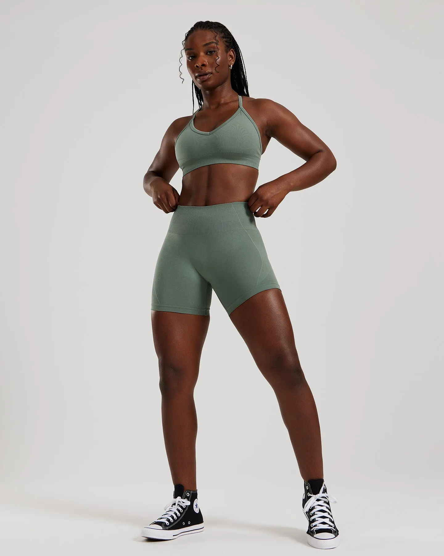 Define 2.0 Seamless Scrunch 4" Shorts | Sage