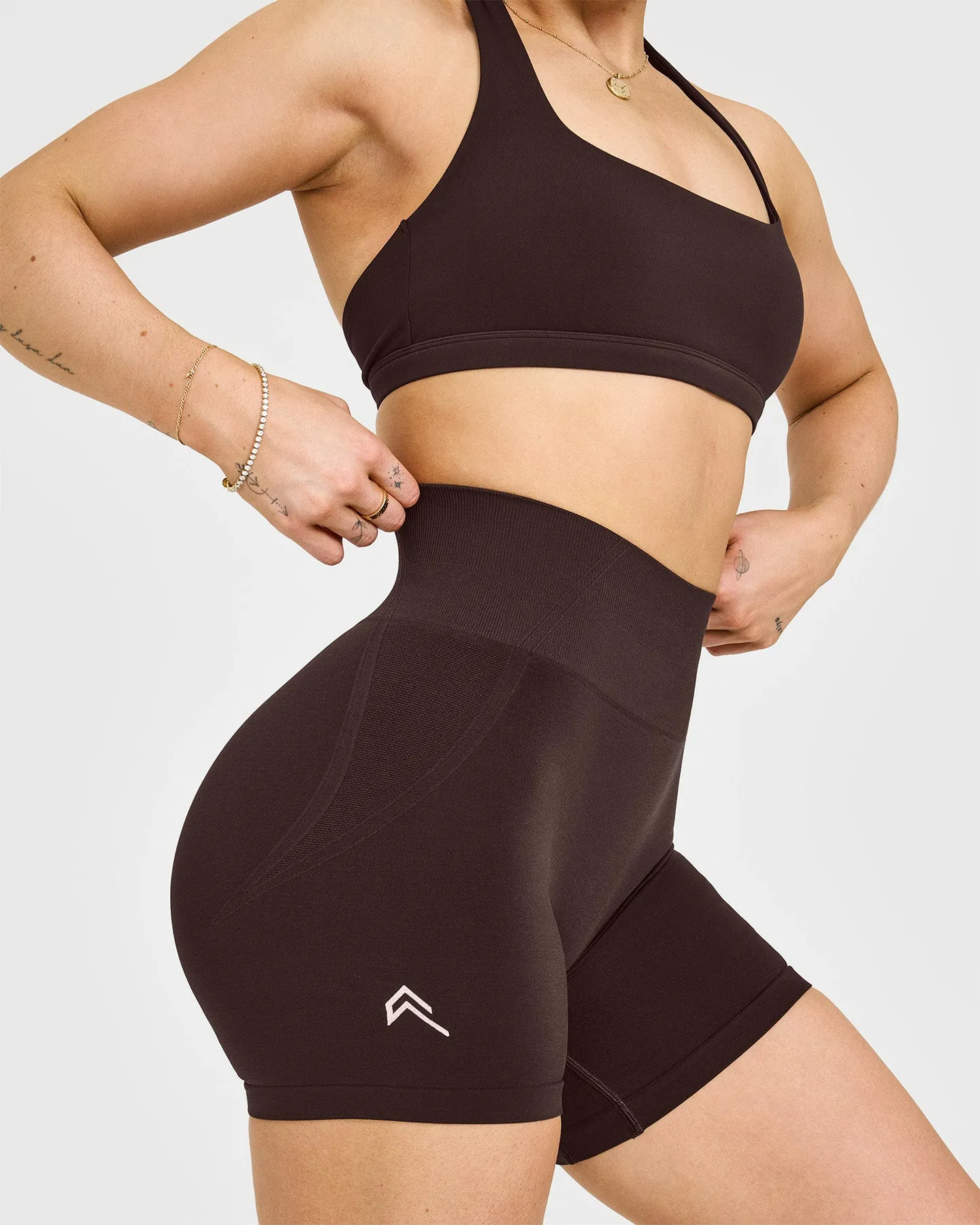 Effortless Seamless Shorts | 70% Cocoa