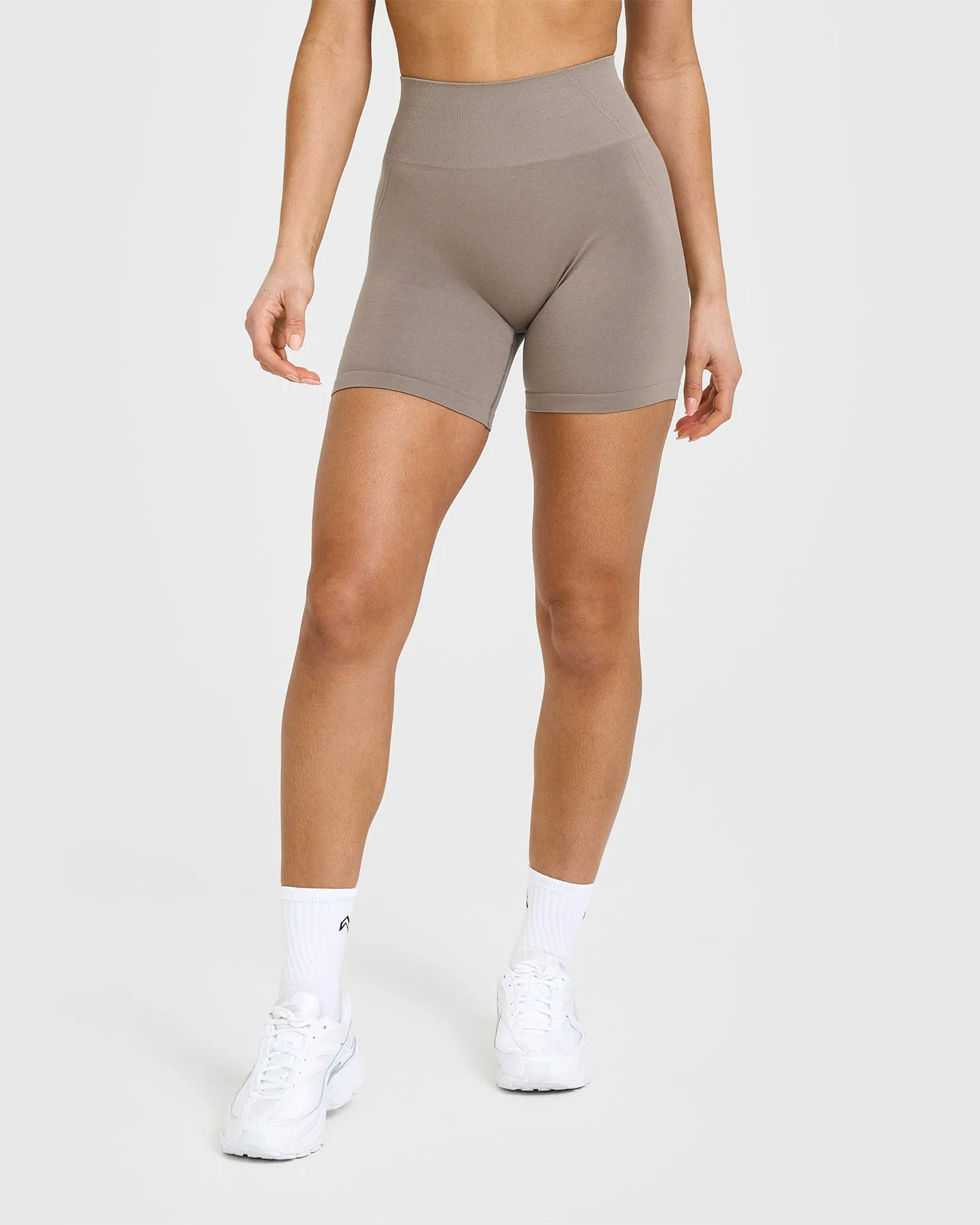 Effortless Seamless Shorts | Minky