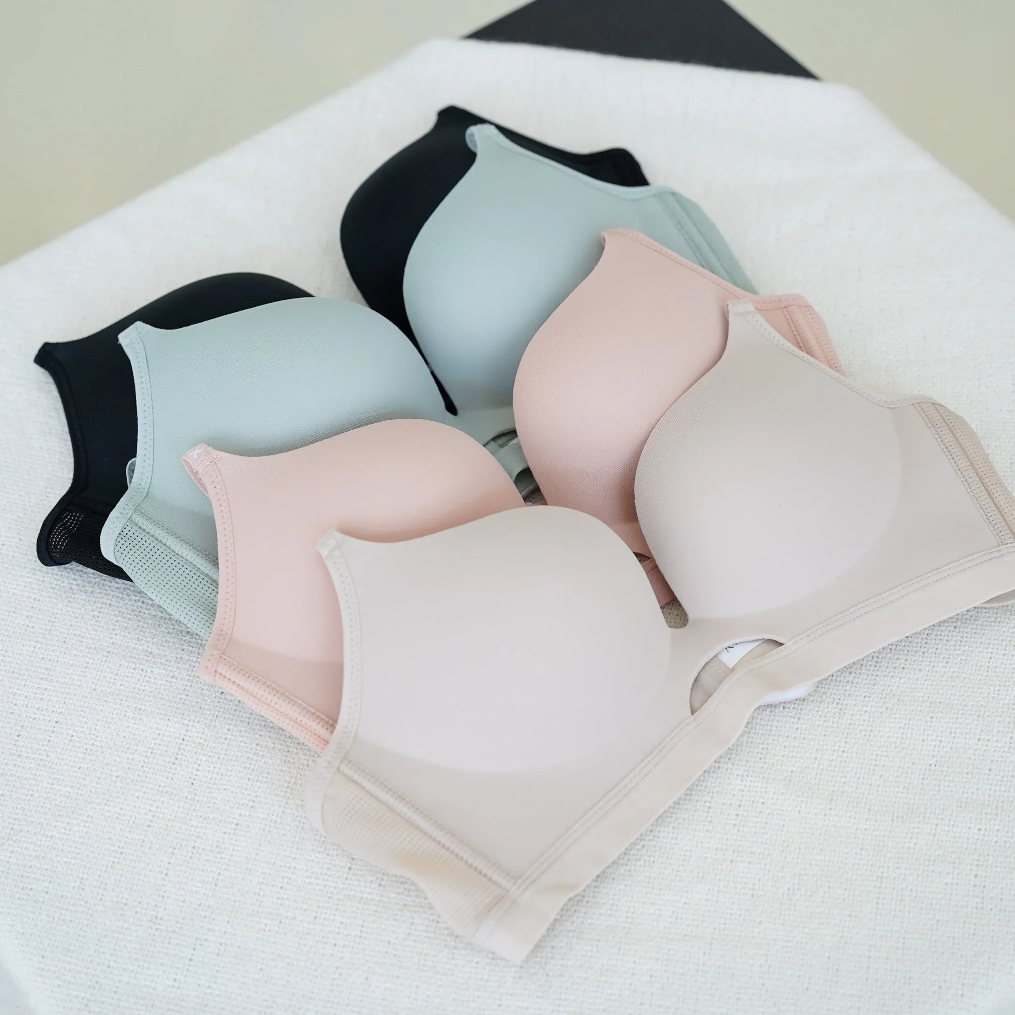 Everyday Hustle V2.0! Soft-Mesh Wireless T-shirt Bra in Black