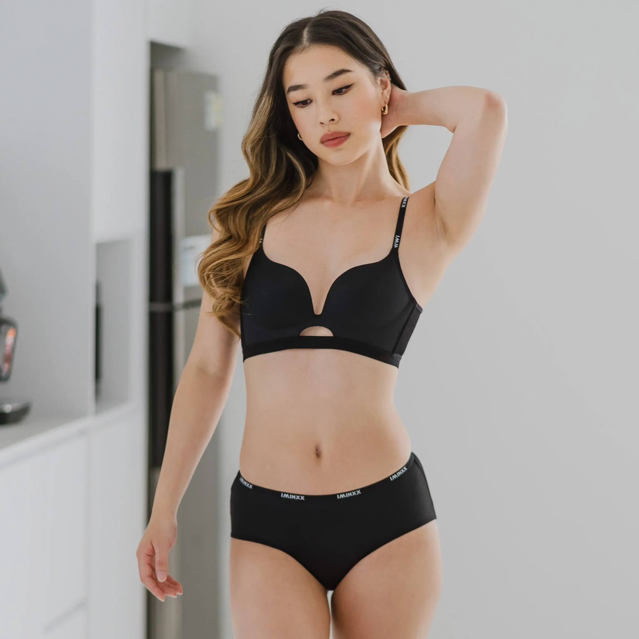 Everyday Hustle V2.0! Soft-Mesh Wireless T-shirt Bra in Black
