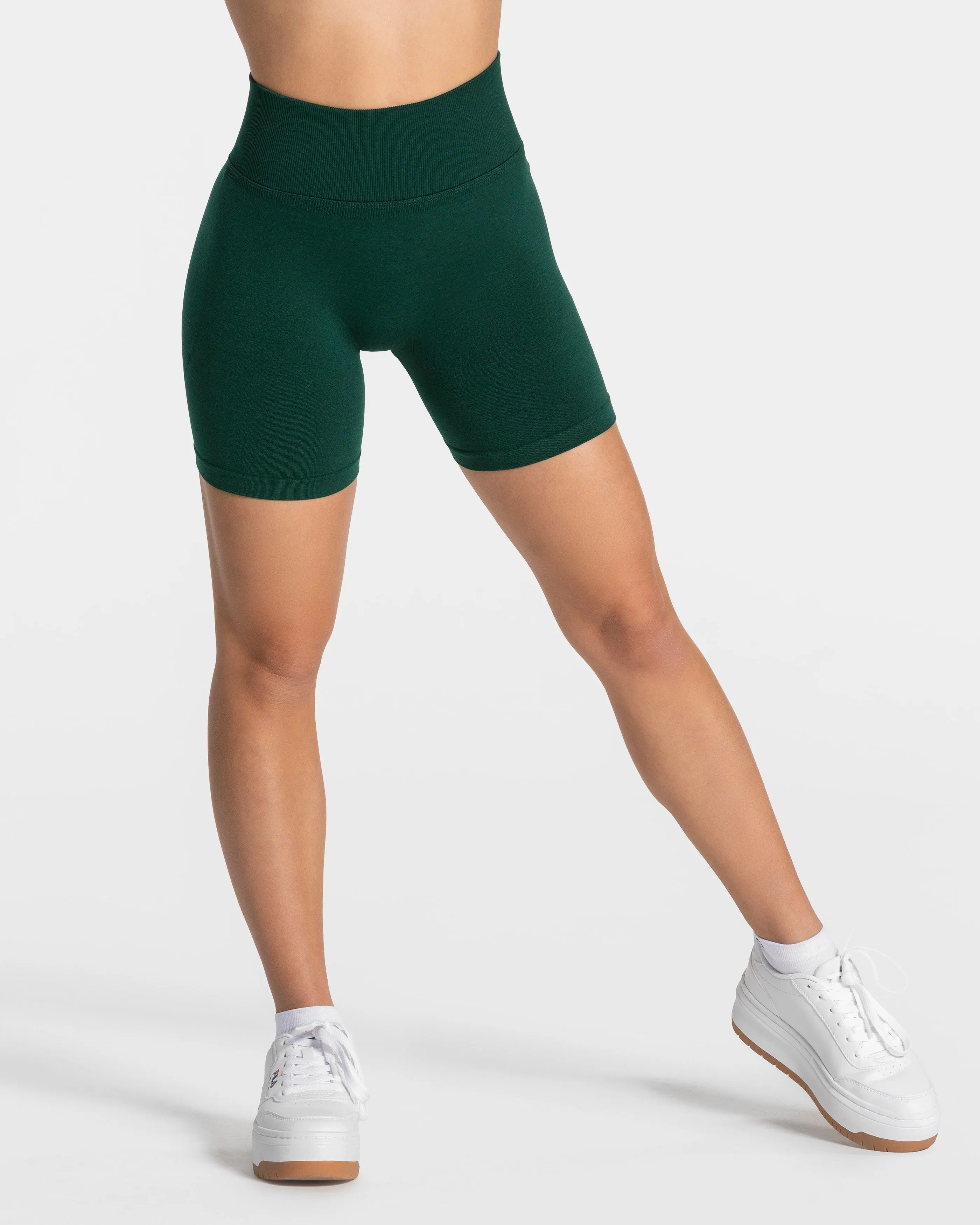 Femme Sculpt Scrunch Short "Dunkelgrün"