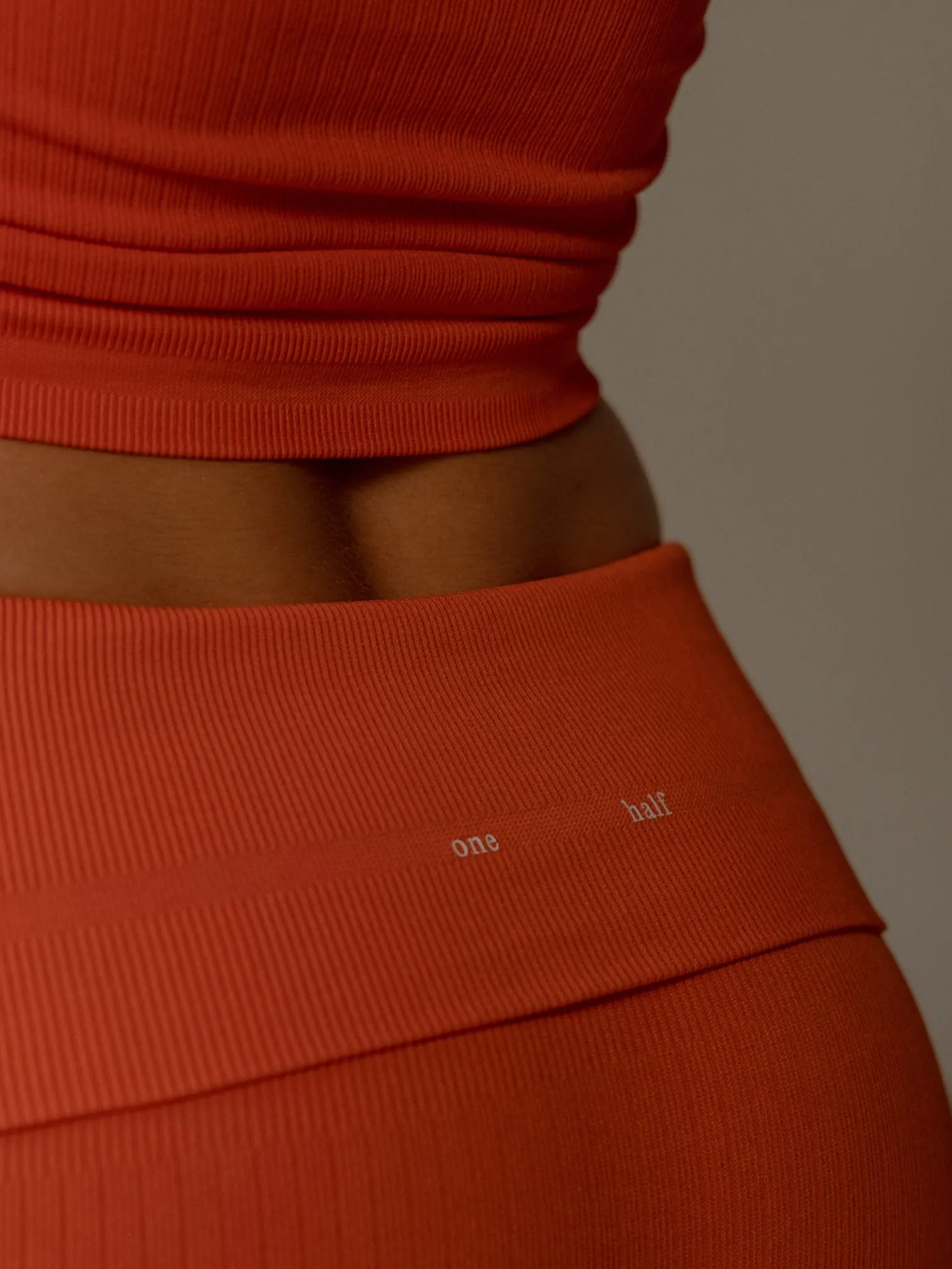 FLEX SEAMLESS MINI SHORT  - BRIGHT ORANGE