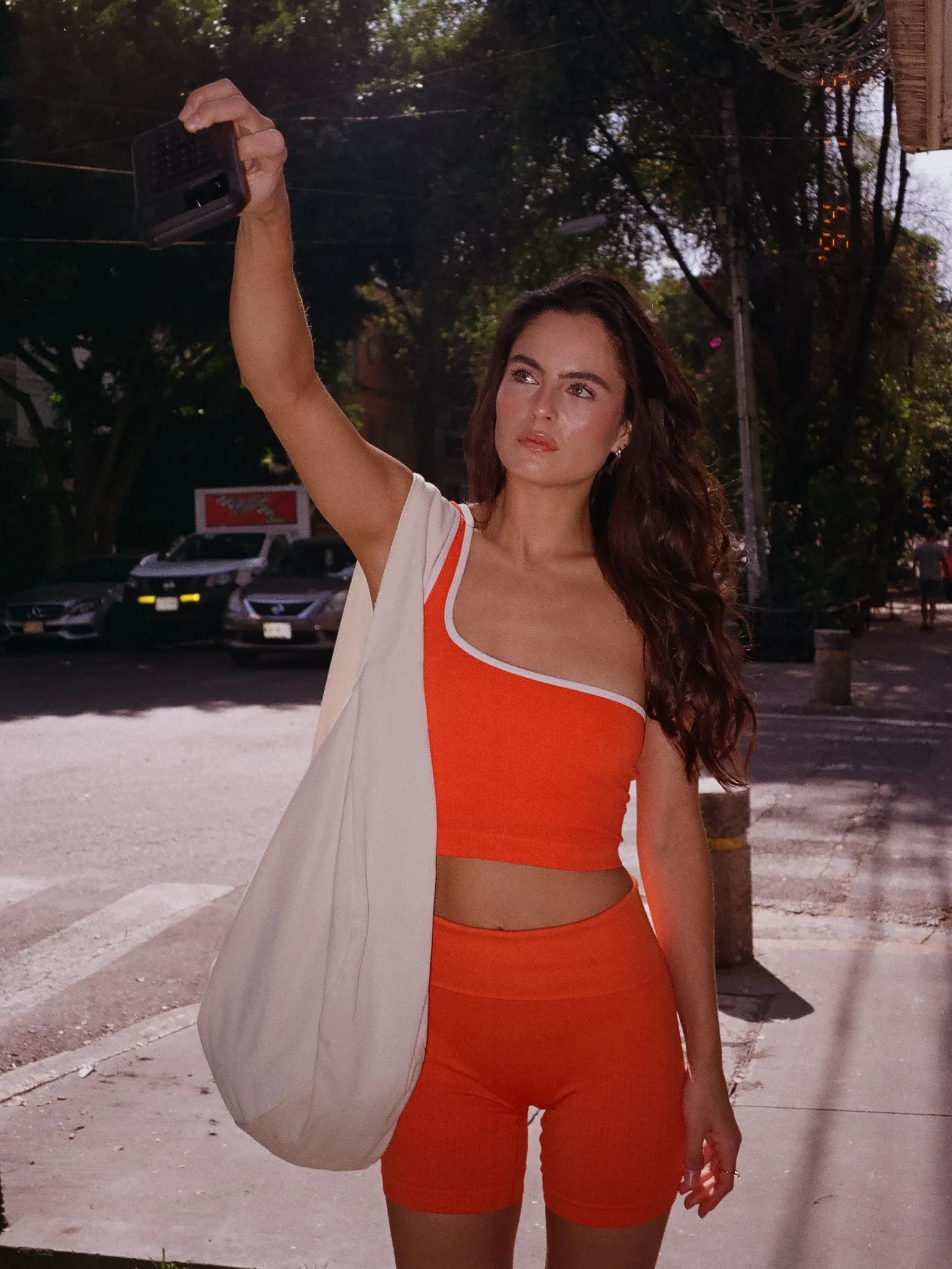 FLEX SEAMLESS SHORT - BRIGHT ORANGE