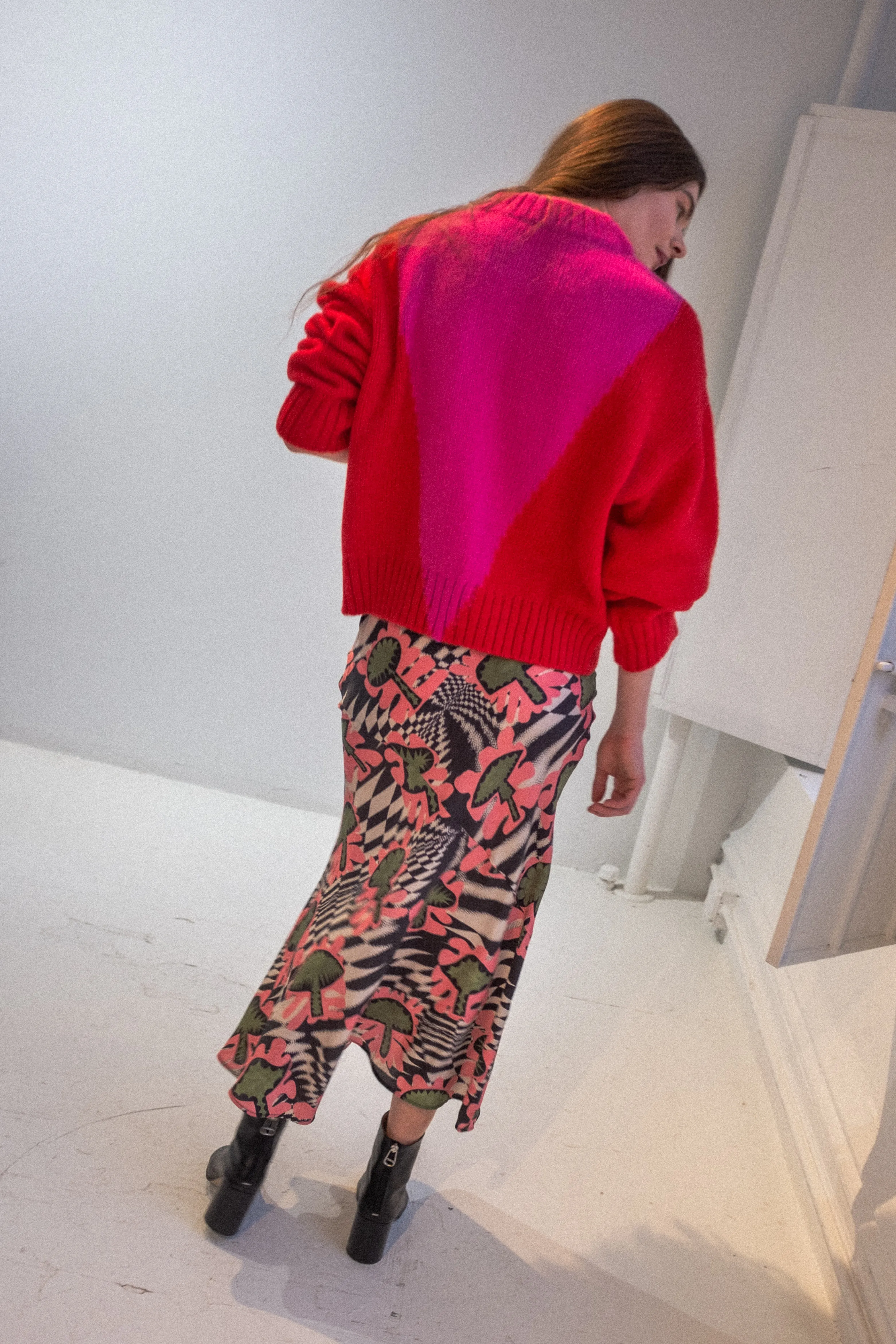 Folari Pullover - Red/Fuchsia