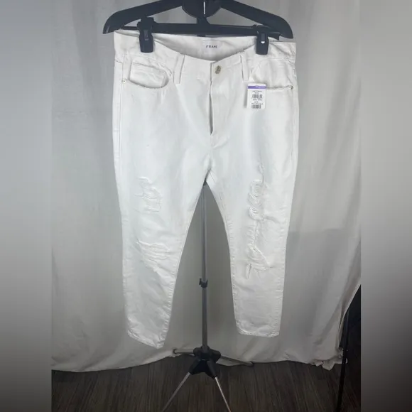 Frame Le Garcon Mid-Rise Distressed White Boyfriend Jeans Size 29 (US-8) NWT