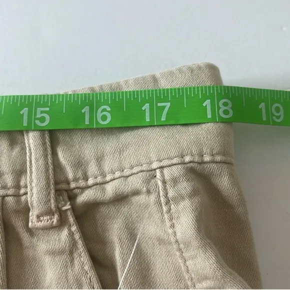Free People Billie Chino Shorts Almond Milk Khaki Tan Size 14