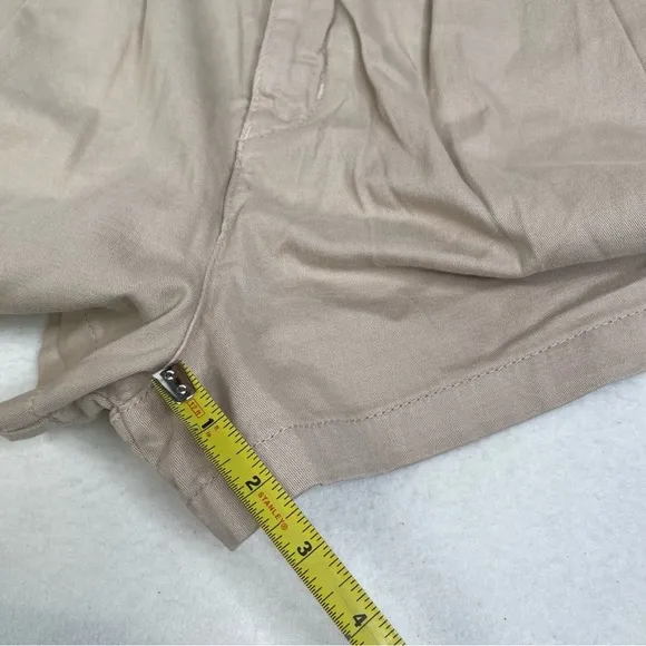 Free People Billie Chino Shorts Almond Milk Size 10 NWT
