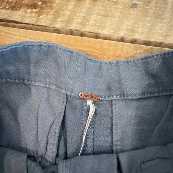Free people Billie Chino Shorts / size 2  NWOT