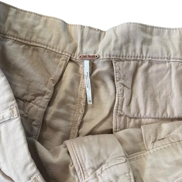 Free People Billy Pleated Chino Shorts in Almond Milk Khaki Size 14 NEW
