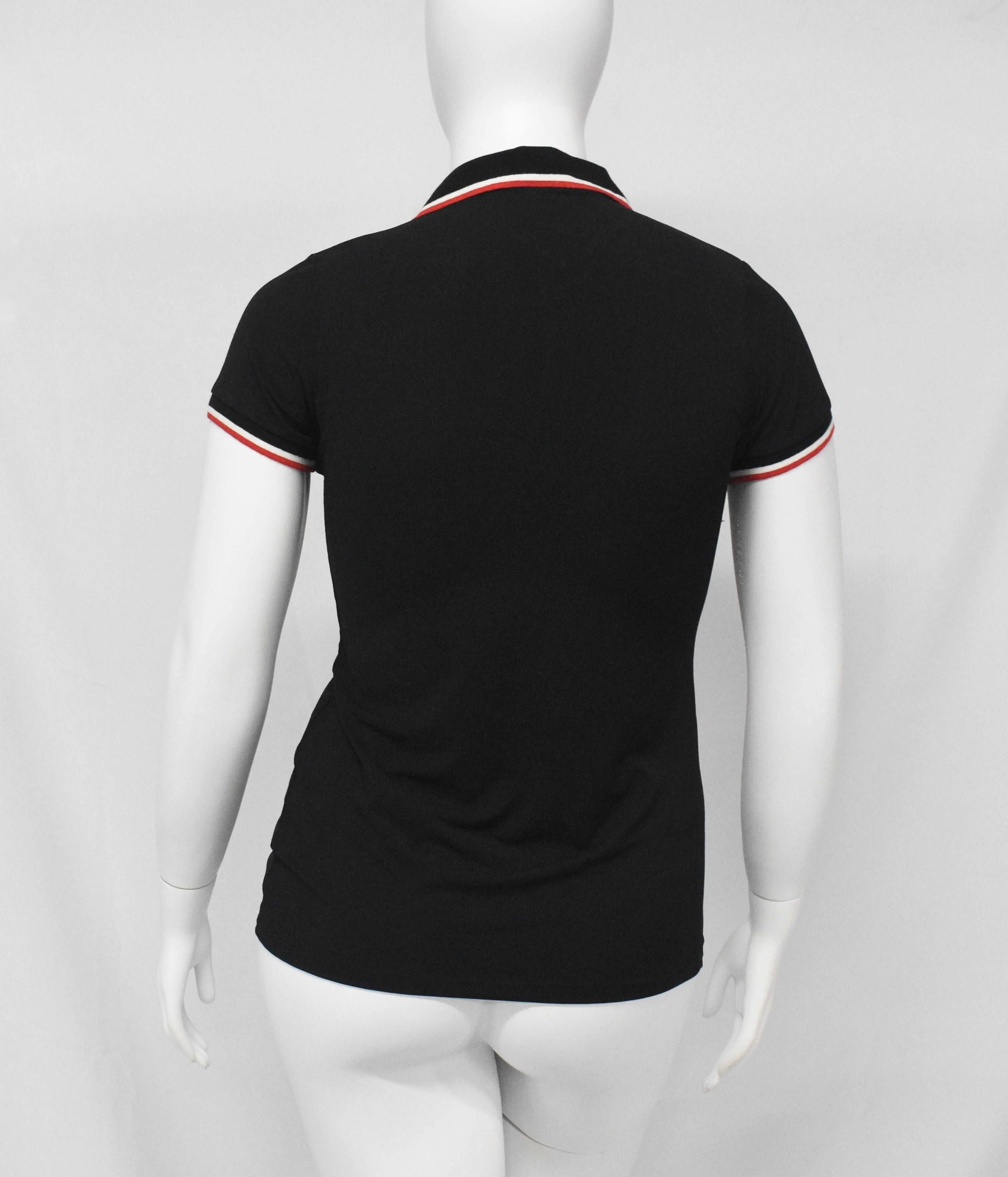 Front Button Top  With Cross Logo UV Black-Red Rib