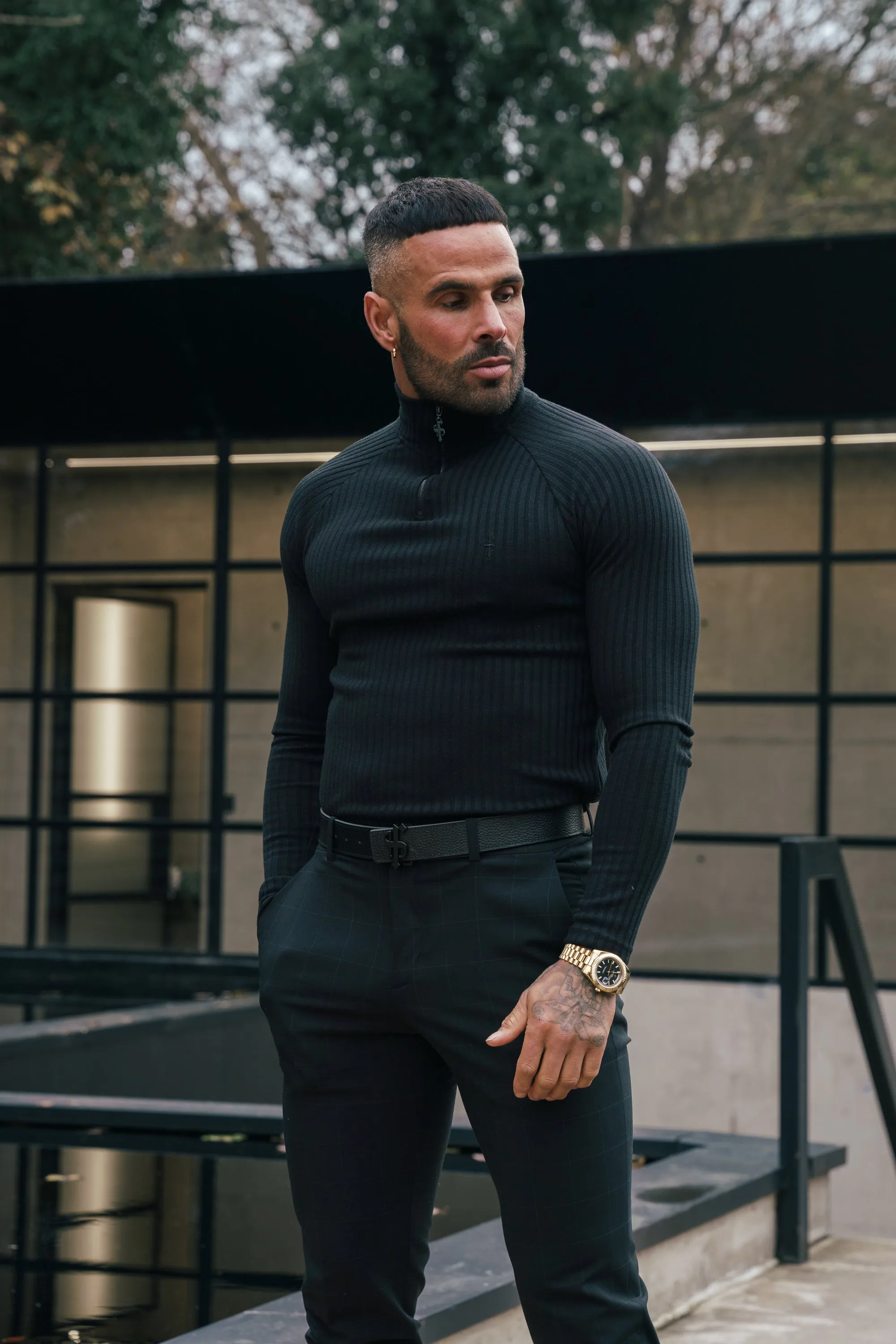 FS Classic Black Ribbed Zip Funnel Neck Raglan Long Sleeve Crew - FSH1265