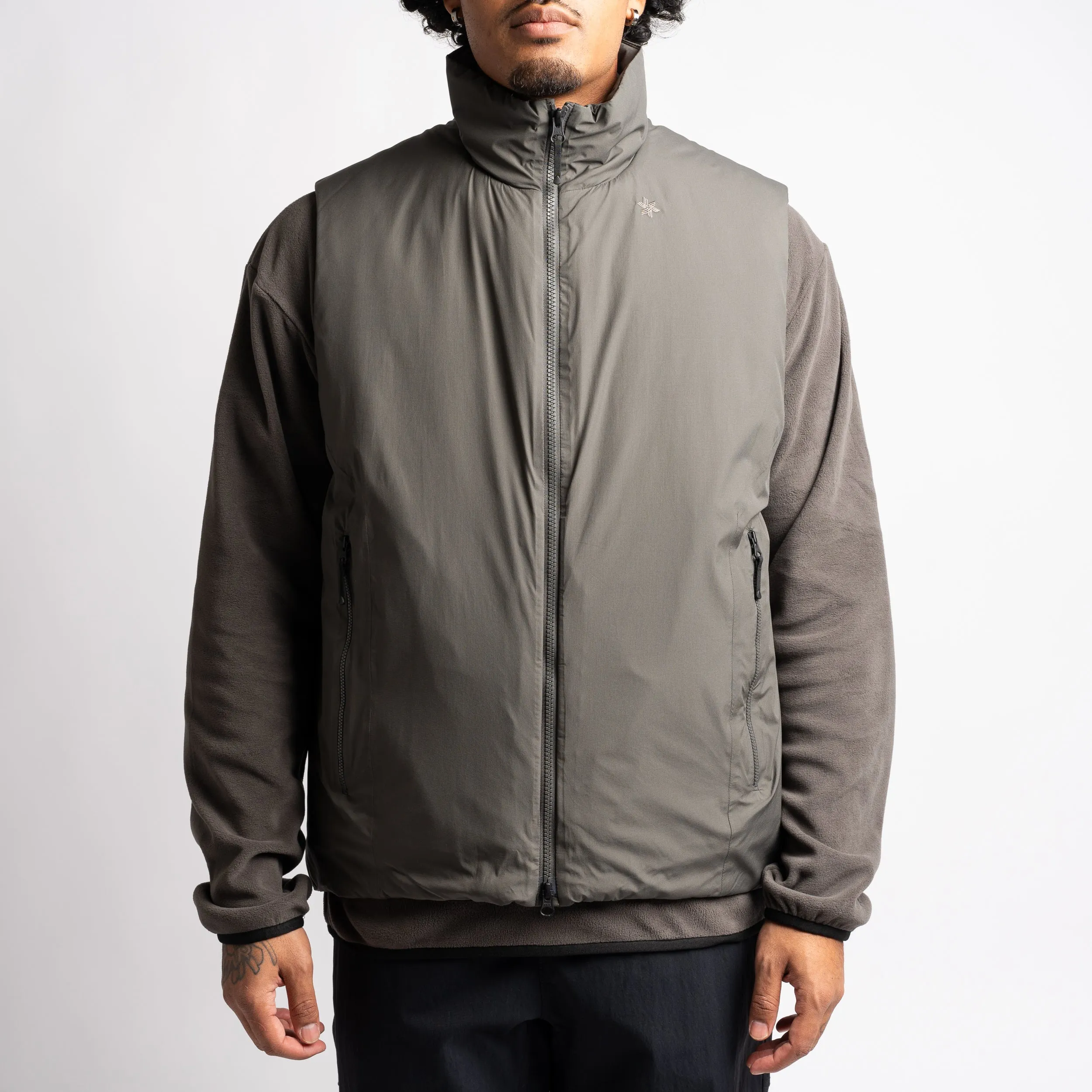 Goldwin GORE-TEX Windstopper Vest Dark Olive GL23344