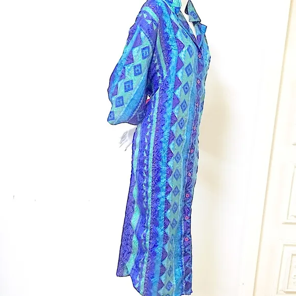 Gorgeous, Long Length Button Down Kimono Outerwear