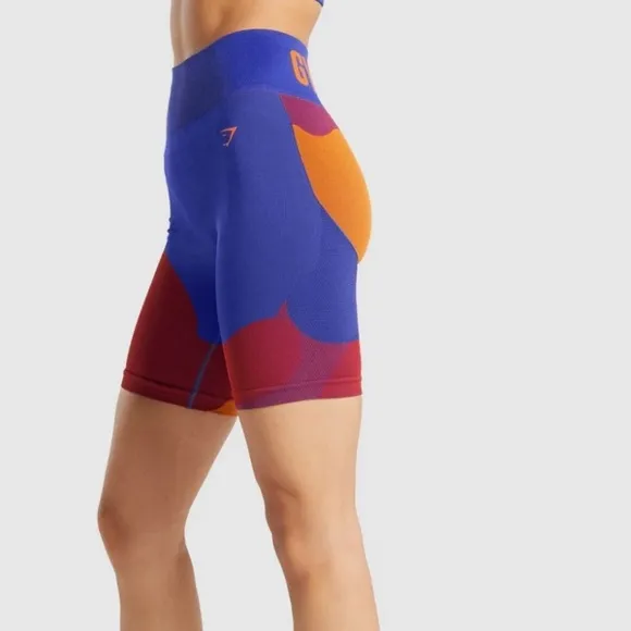 Gymshark WTFlex Seamless Cycling Shorts - Wavy | Pink Size Medium