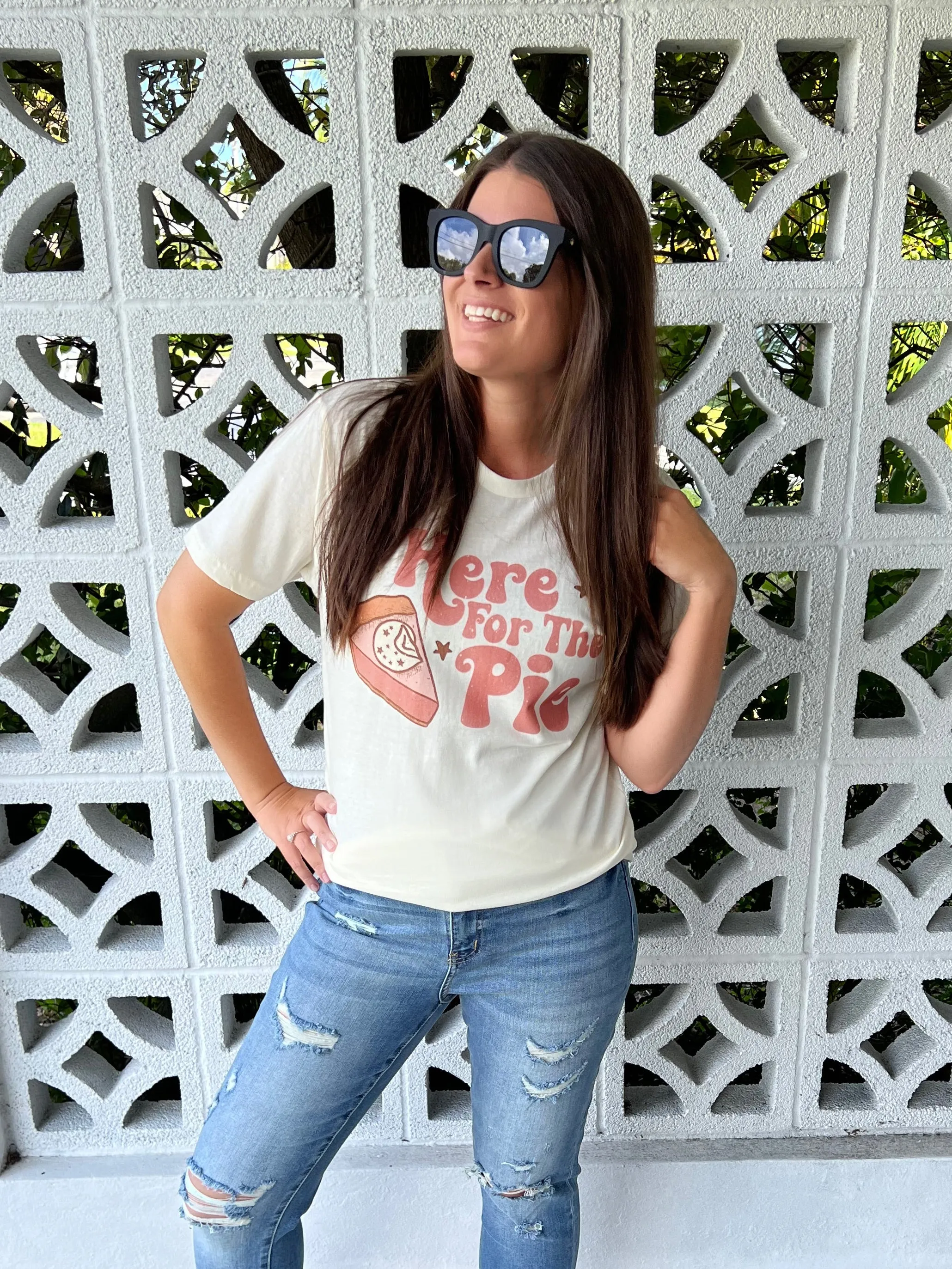 Here For The Pie Graphic T-Shirt In Cream