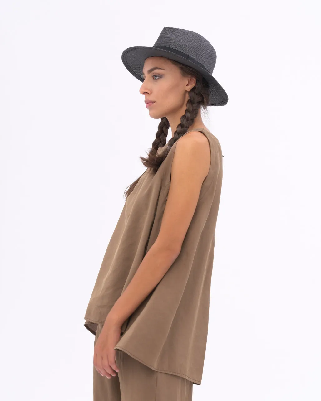 Hi-Lo Hem Tank Shirt