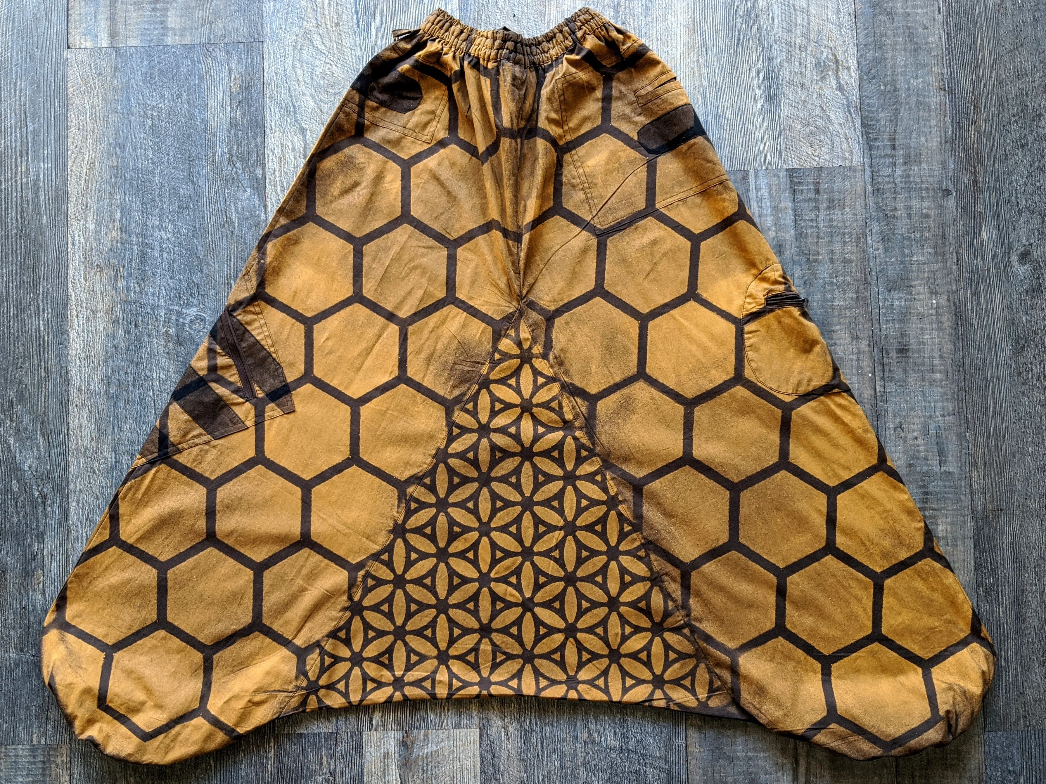 Honeyed Cubes Harem Pants