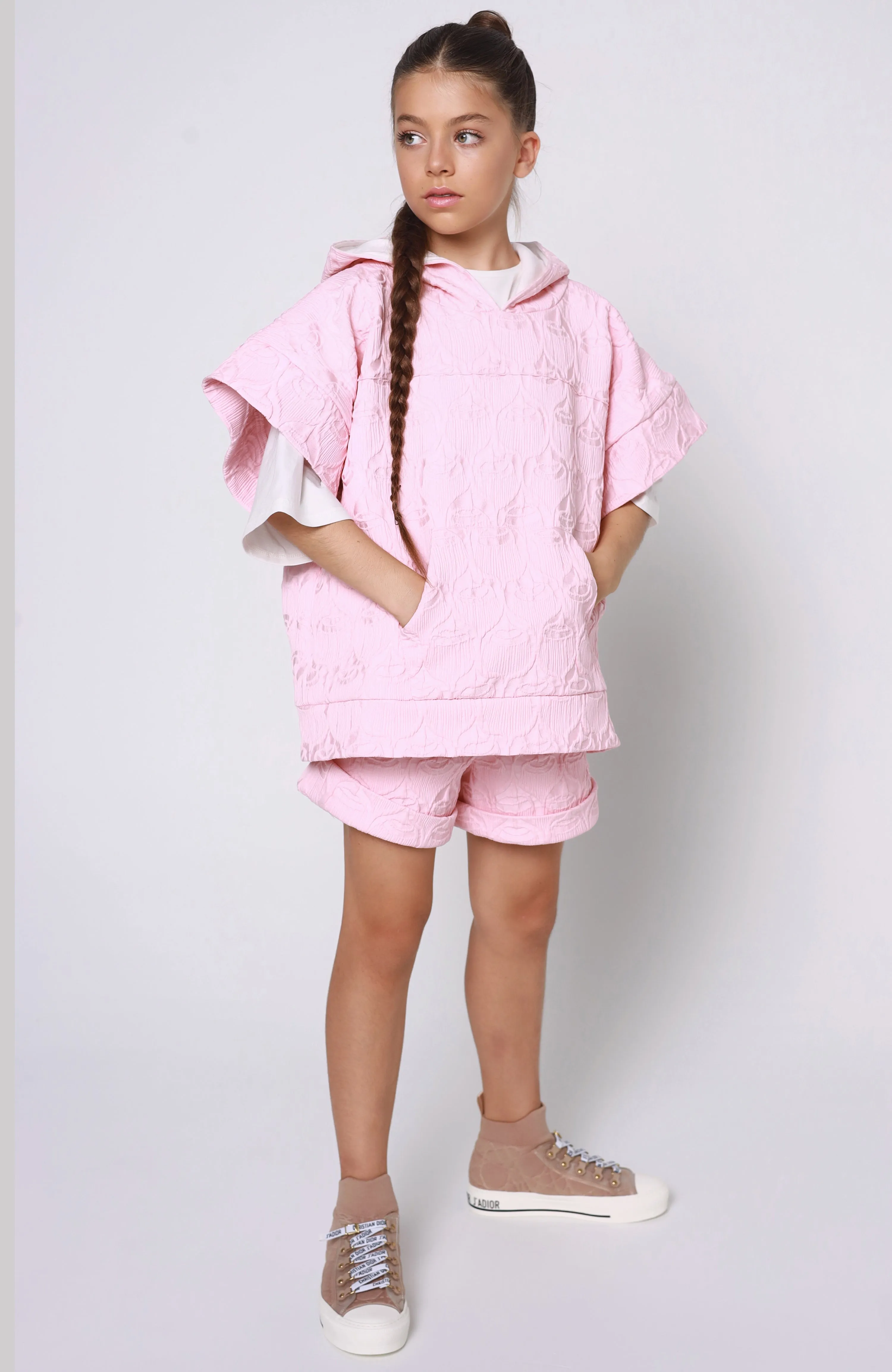 Hoodie with short sleeves