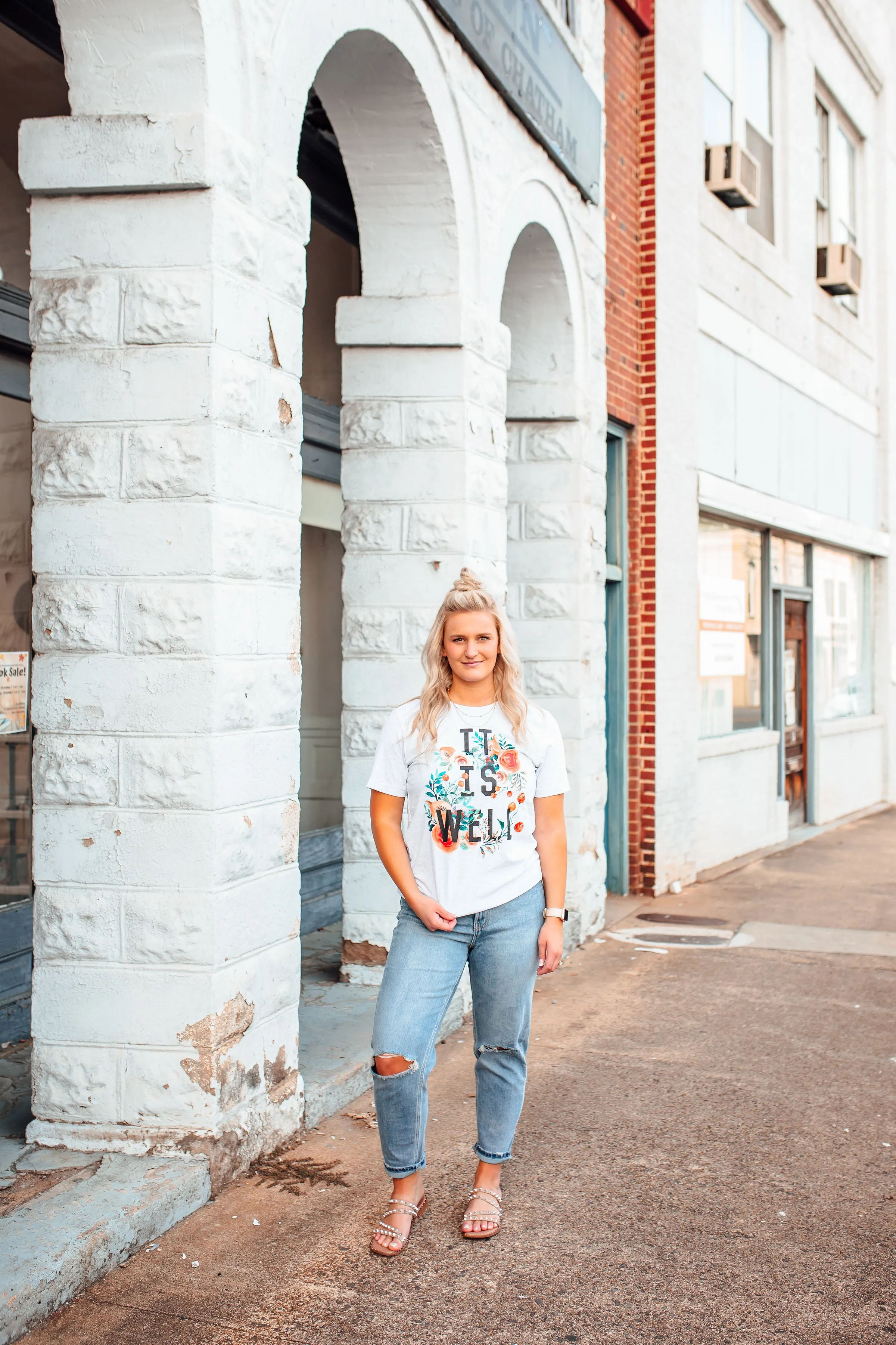 It Is Well Floral © Unisex Top