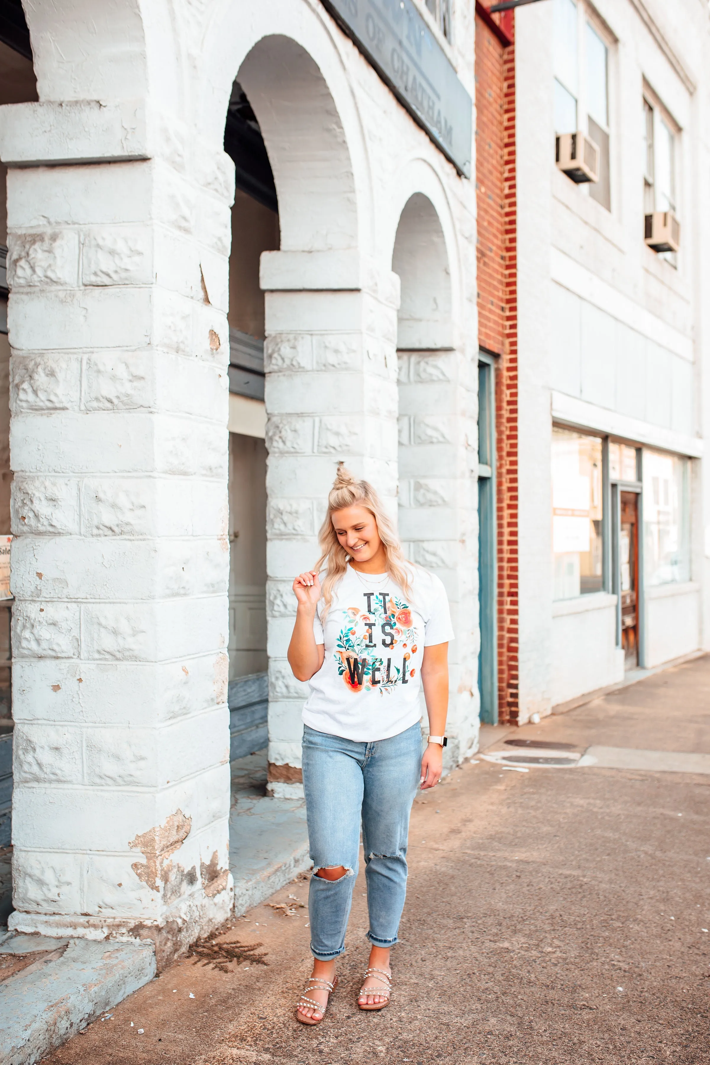 It Is Well Floral © Unisex Top