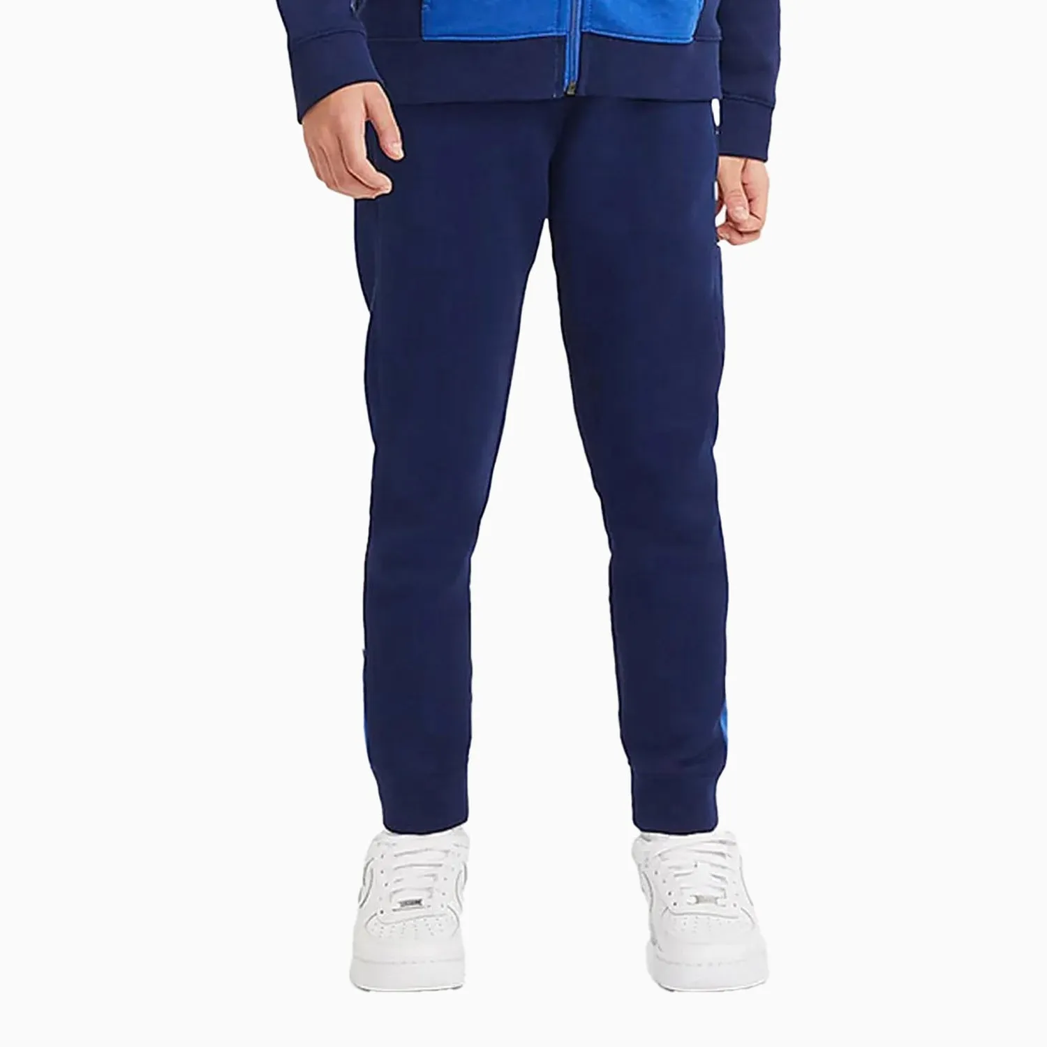 Kid's Sportswear Club Outfit